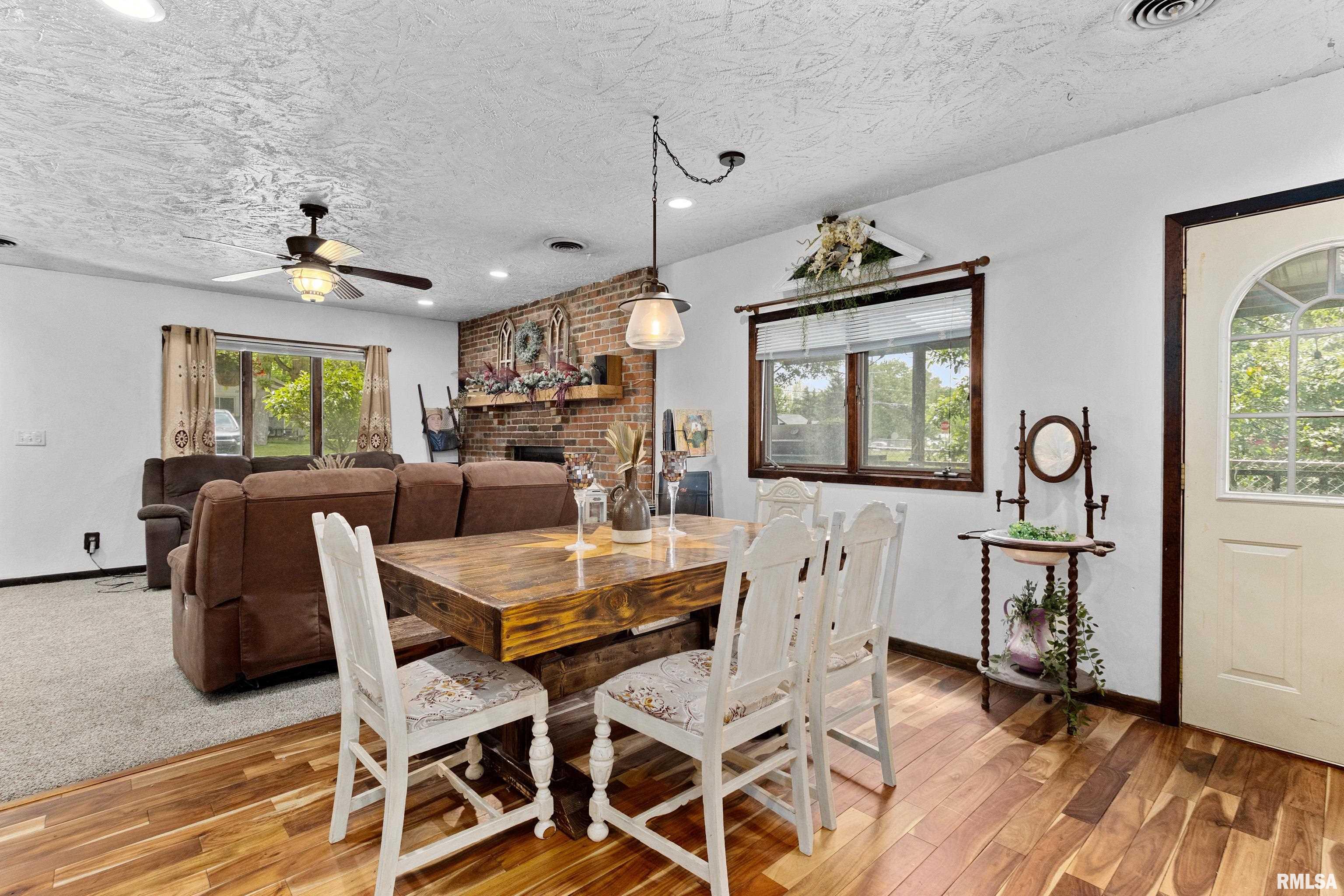 107 N Inglewood Drive, East Peoria, Illinois image 10