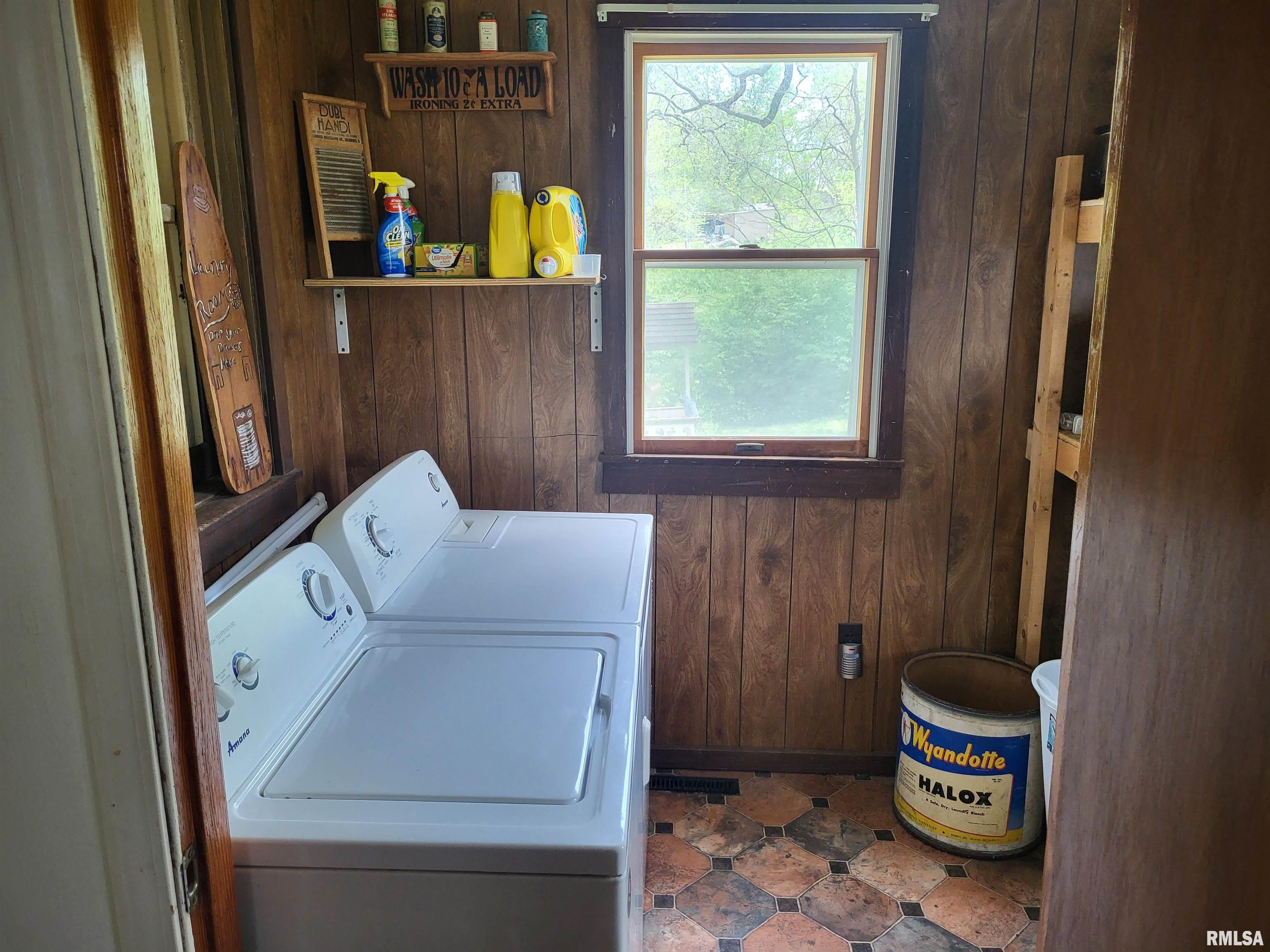 326 W 2nd Street, Versailles, Illinois image 8