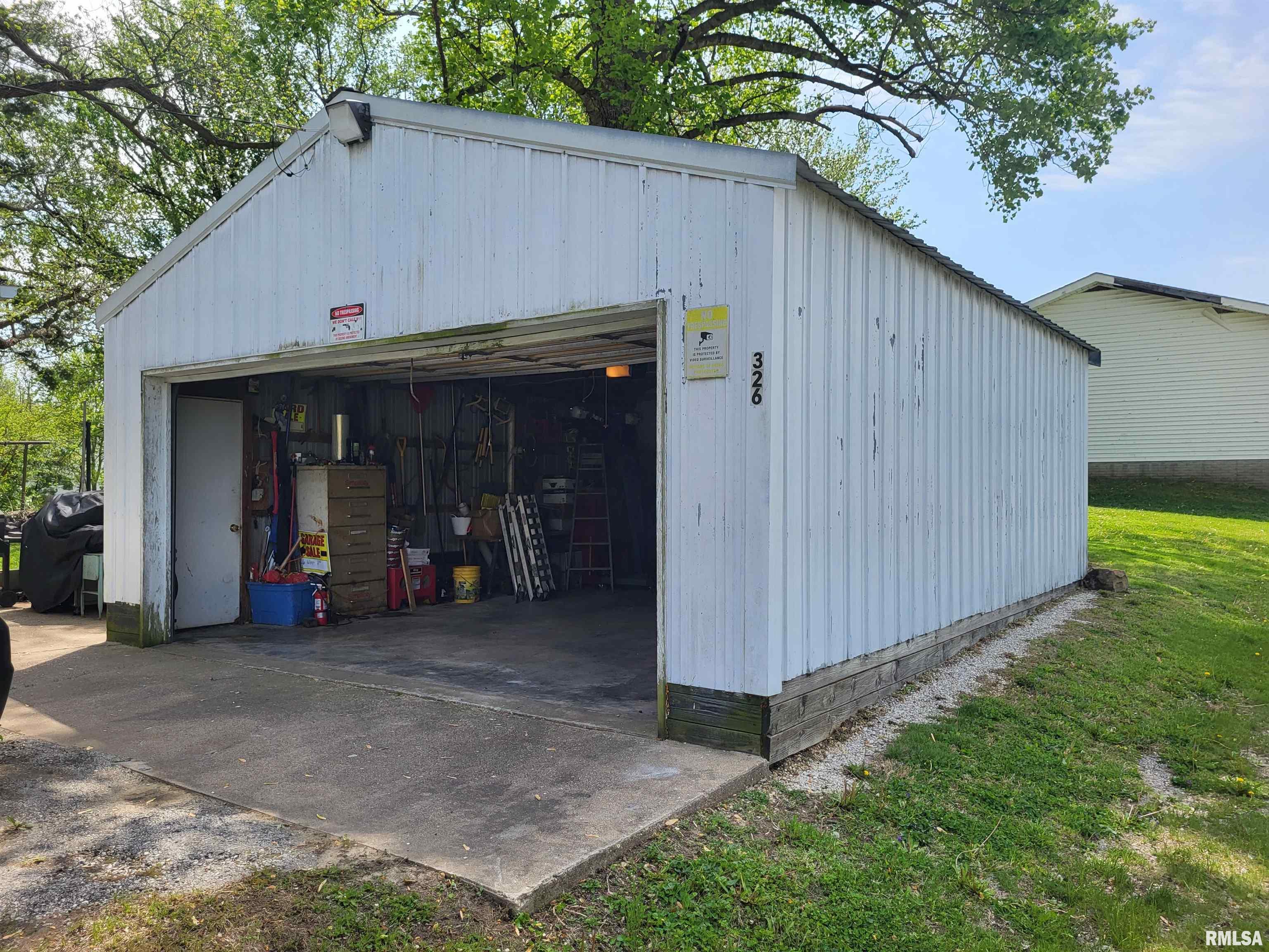 326 W 2nd Street, Versailles, Illinois image 4