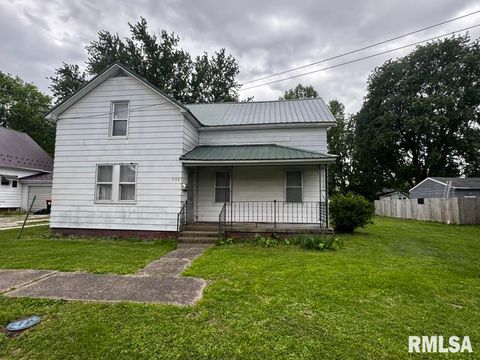 Photo of 548 W WASHINGTON Street, Rushville, IL 62681 (MLS # CA1043395)