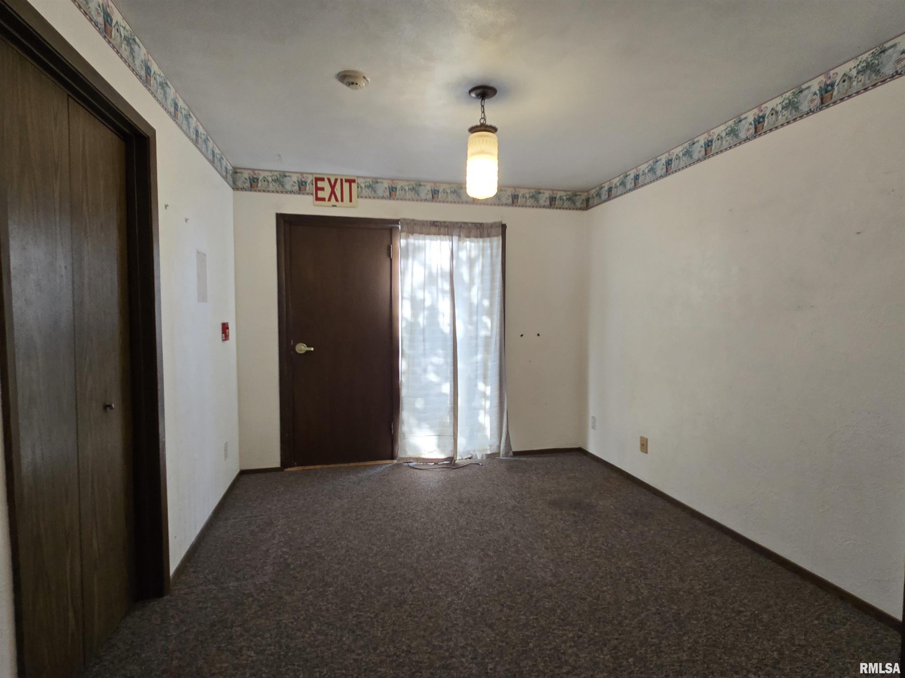 313 13th Avenue A, De Witt, Iowa image 10