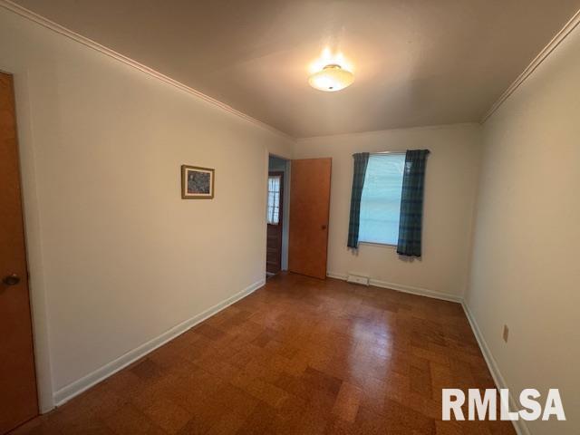 1718 N 6th Street, Clinton, Iowa image 9