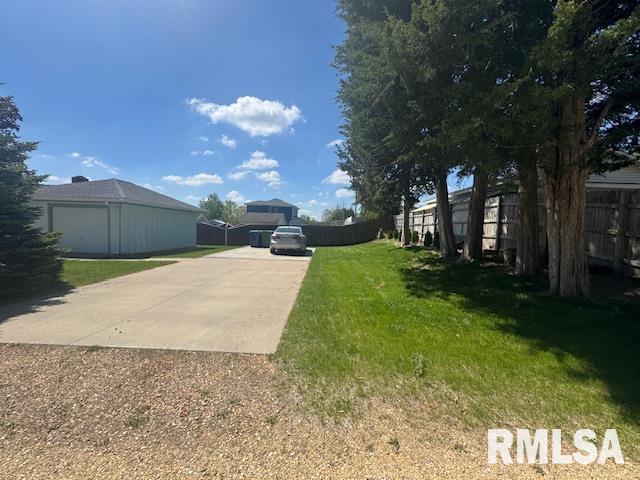 1718 N 6th Street, Clinton, Iowa image 14