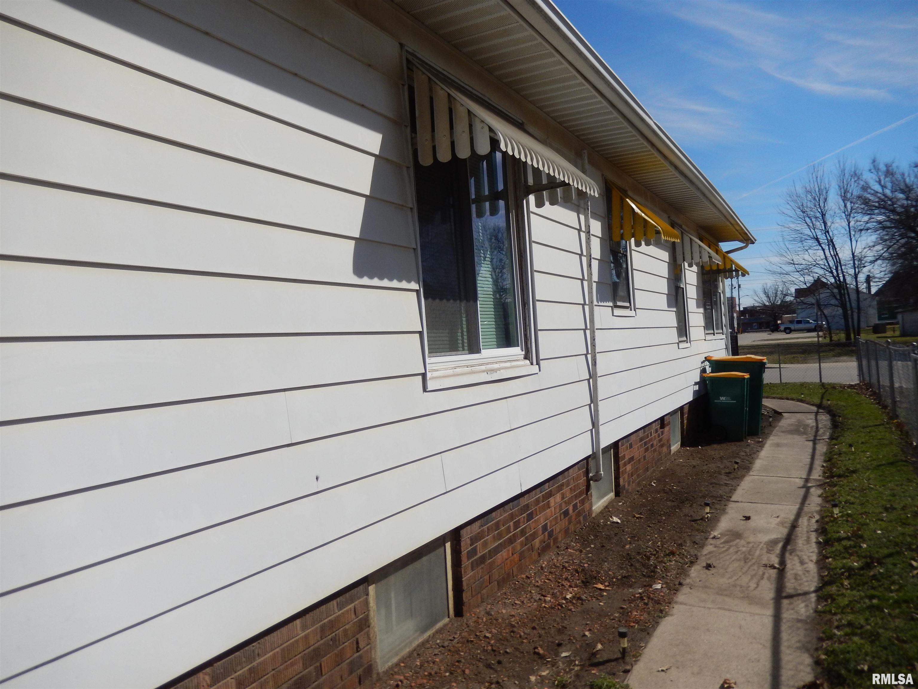 120 W Adams Street, Macomb, Illinois image 33