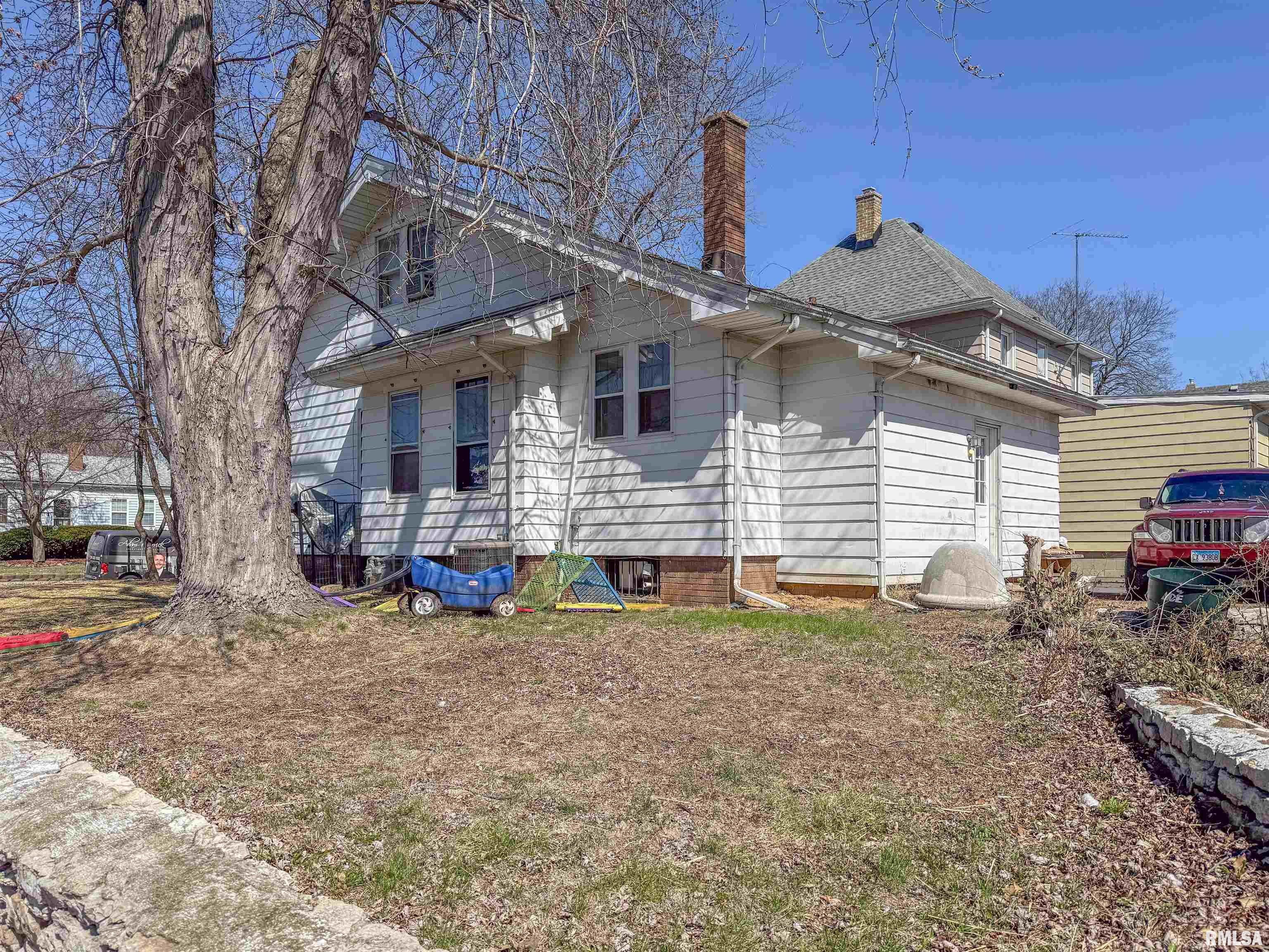 2126 W Alice Avenue, West Peoria, Illinois image 4