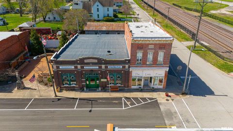 Homes For Sale - 100-102 Governor Oglesby Street<br/> Logan County, Elkhart, IL 62634