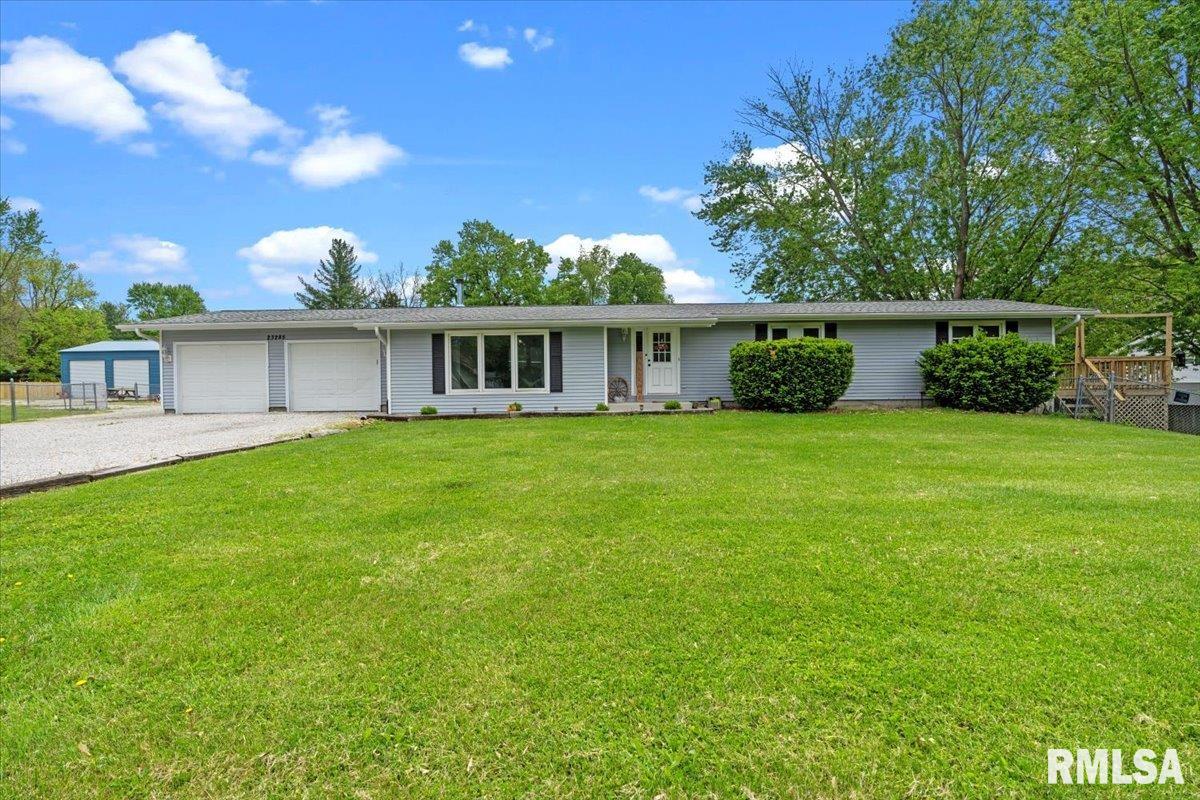 23285 Railsplitter Lane, Athens, Illinois image 2