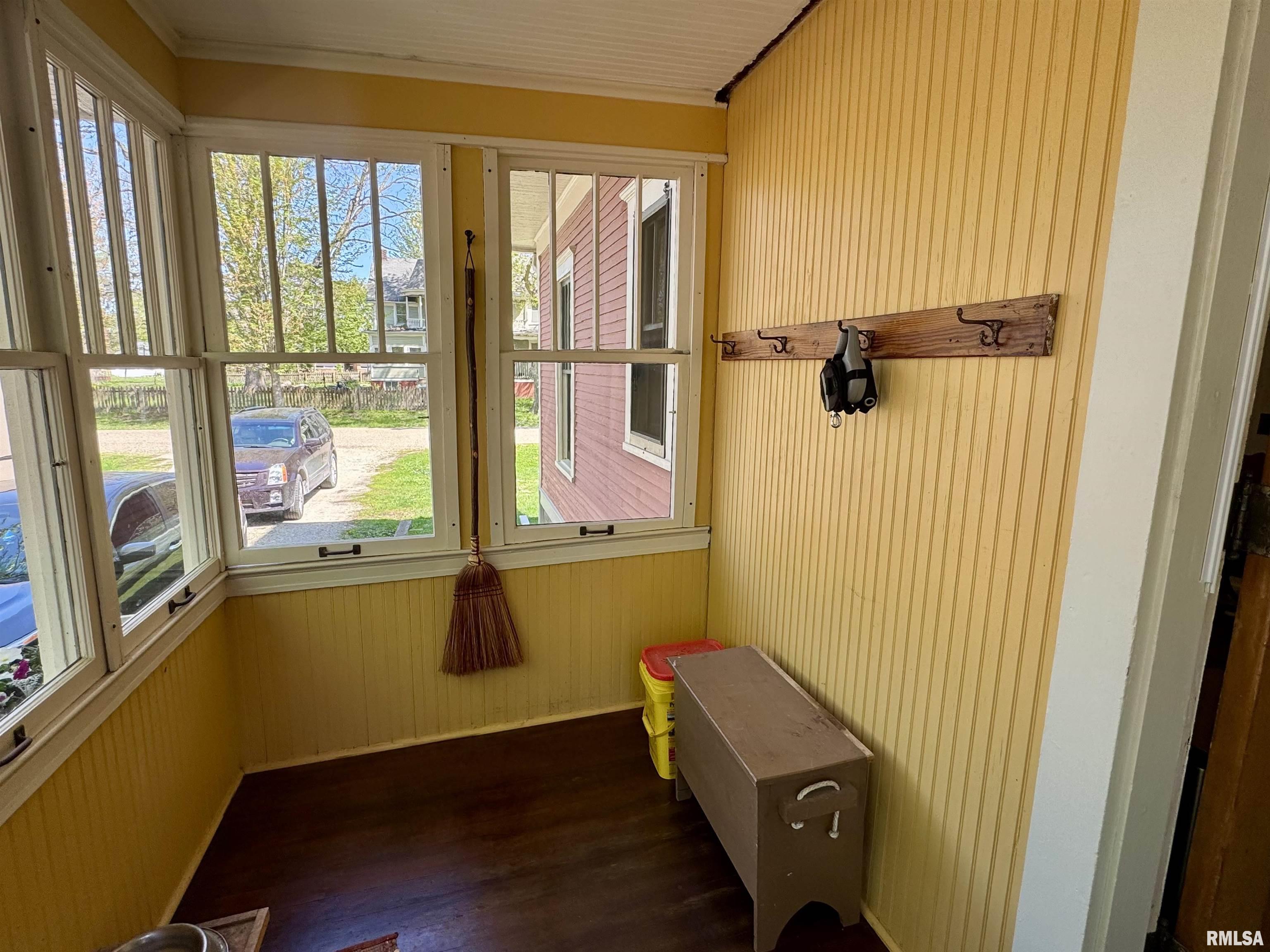 107 N Burson Street, Yates City, Illinois image 21