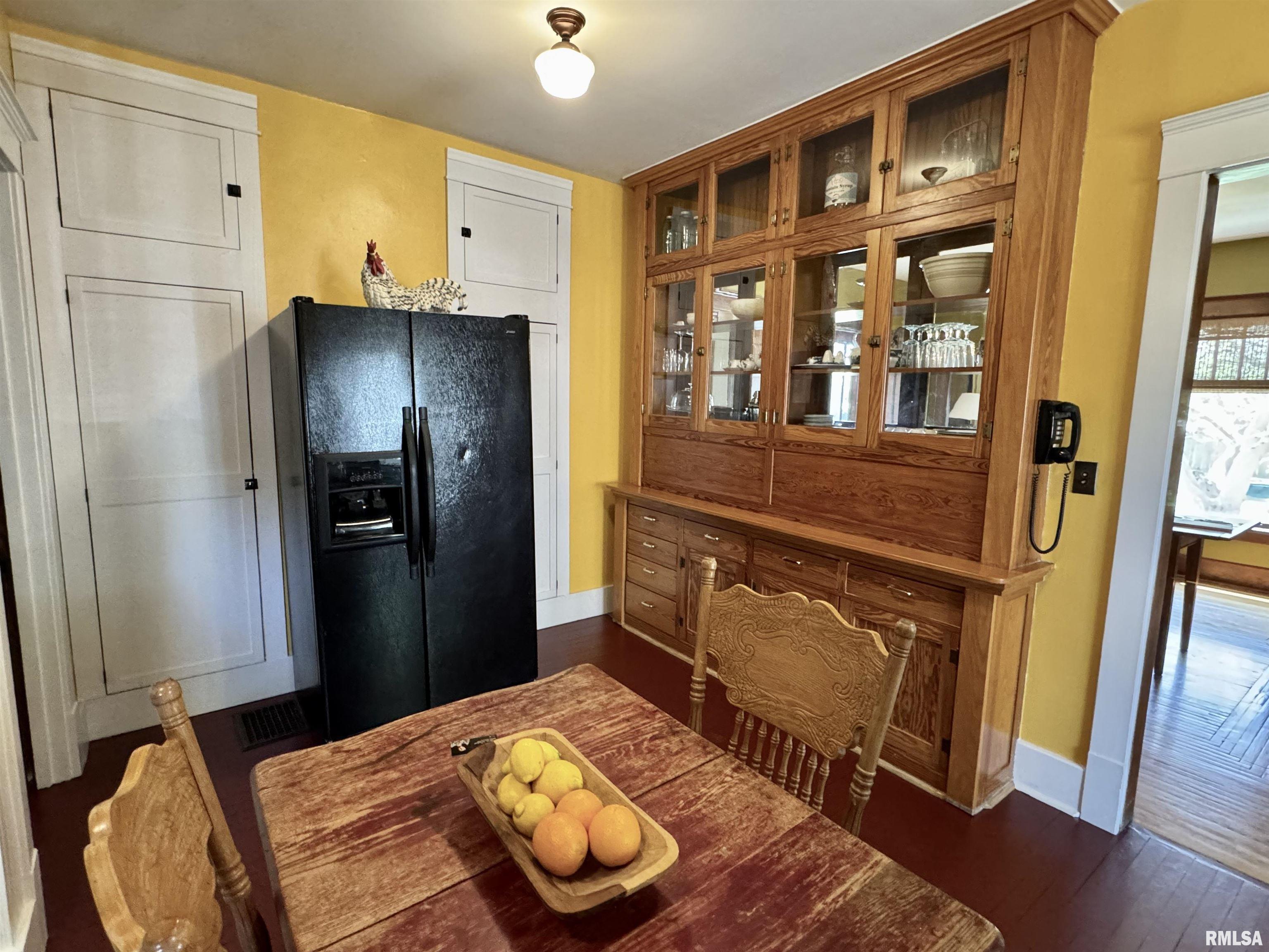 107 N Burson Street, Yates City, Illinois image 17