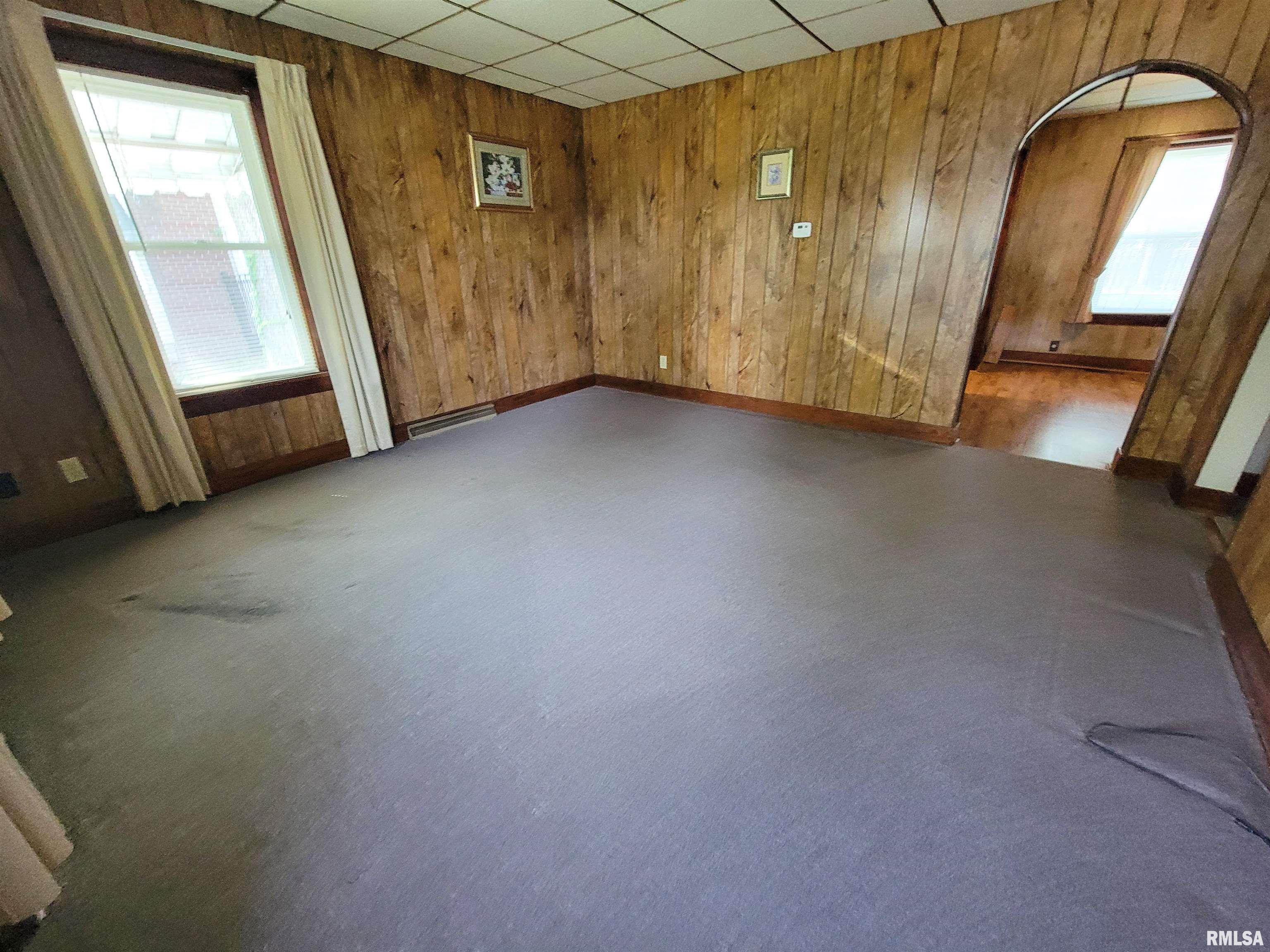 439 Fair Avenue, Flora, Illinois image 9