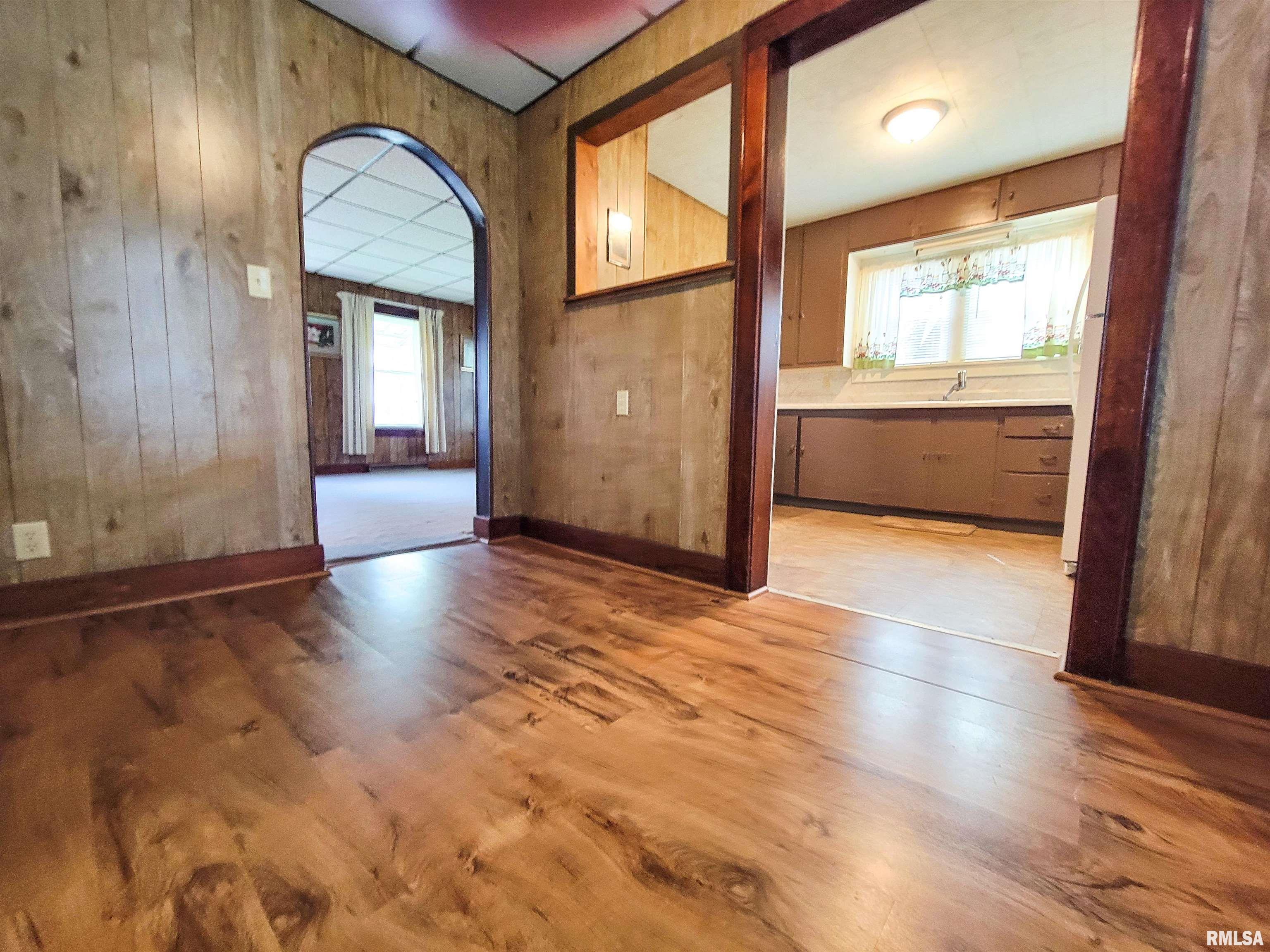 439 Fair Avenue, Flora, Illinois image 11