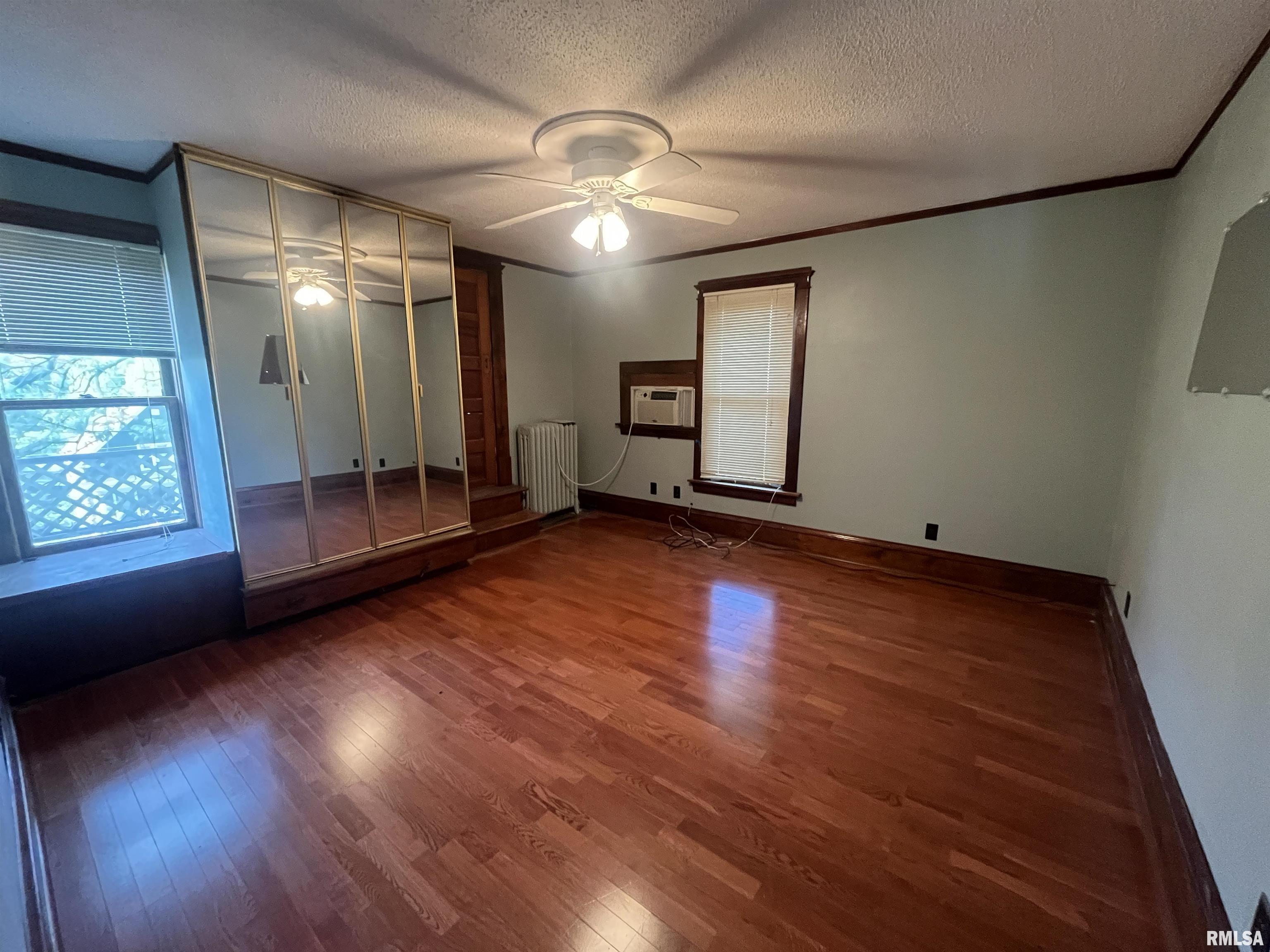1403 45th Avenue, Rock Island, Illinois image 13