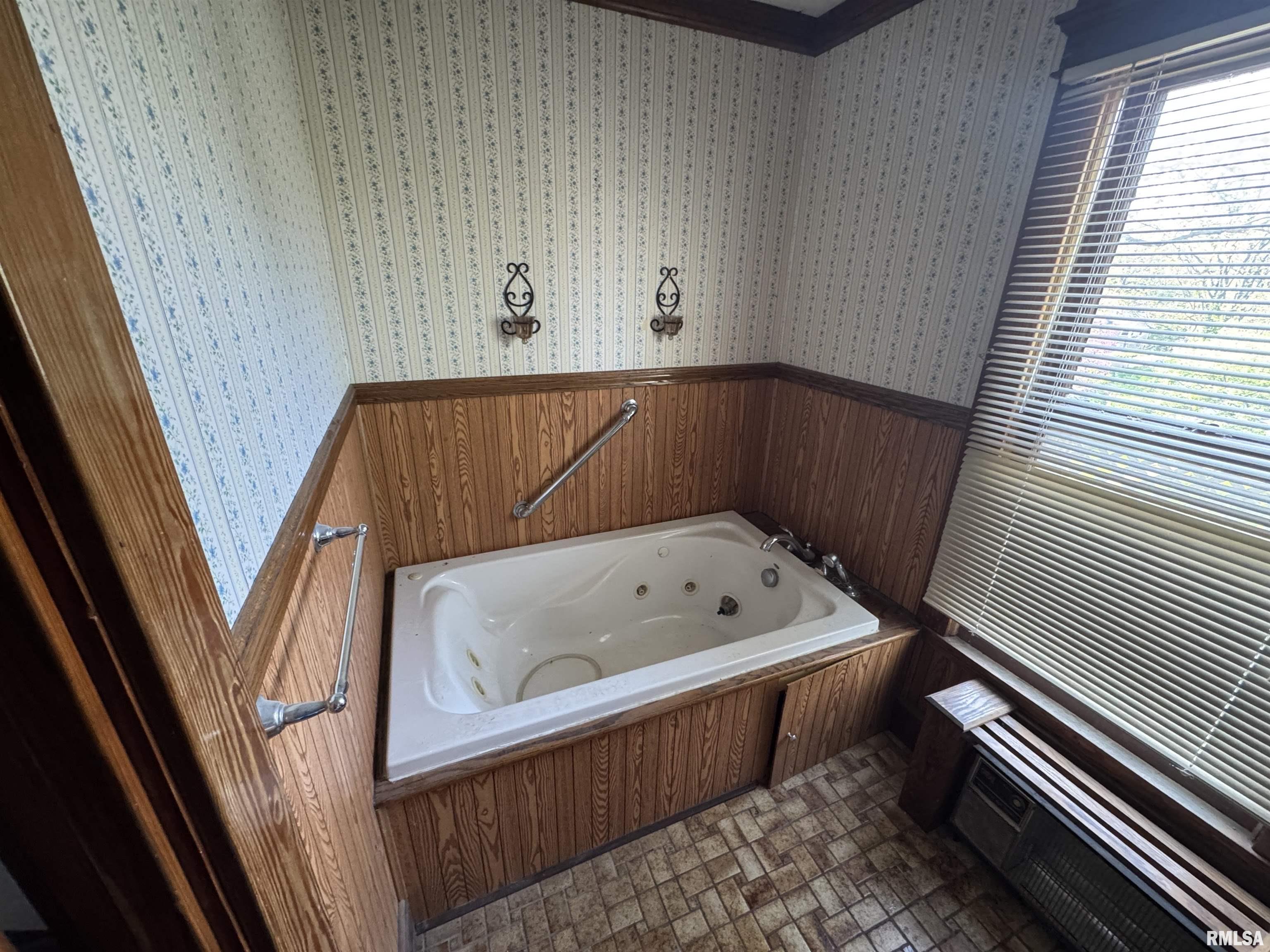 1403 45th Avenue, Rock Island, Illinois image 19