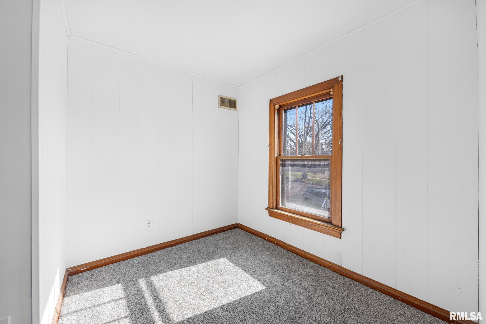 1213 S 9th Street, Pekin, Illinois image 18