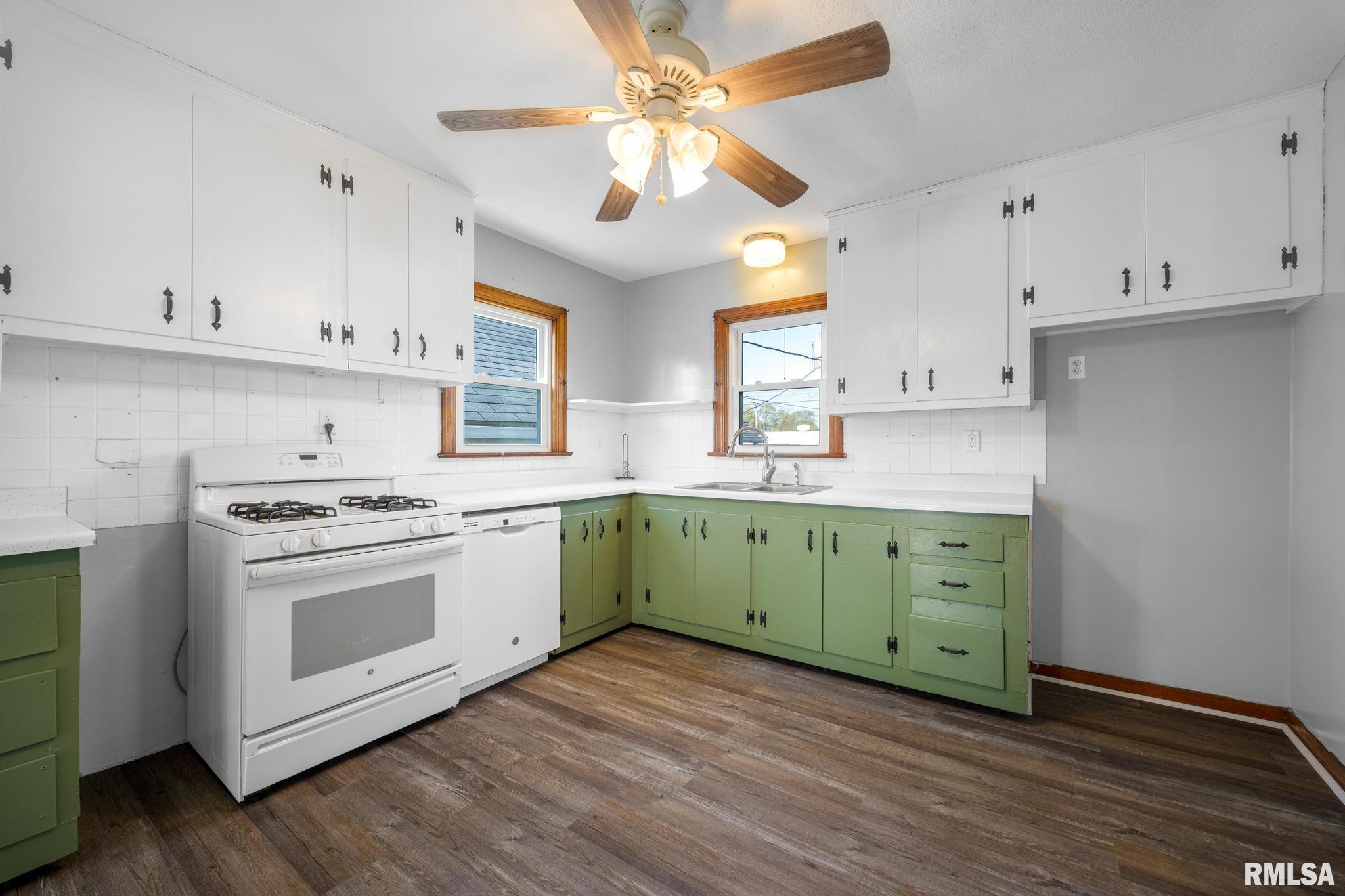 1213 S 9th Street, Pekin, Illinois image 7