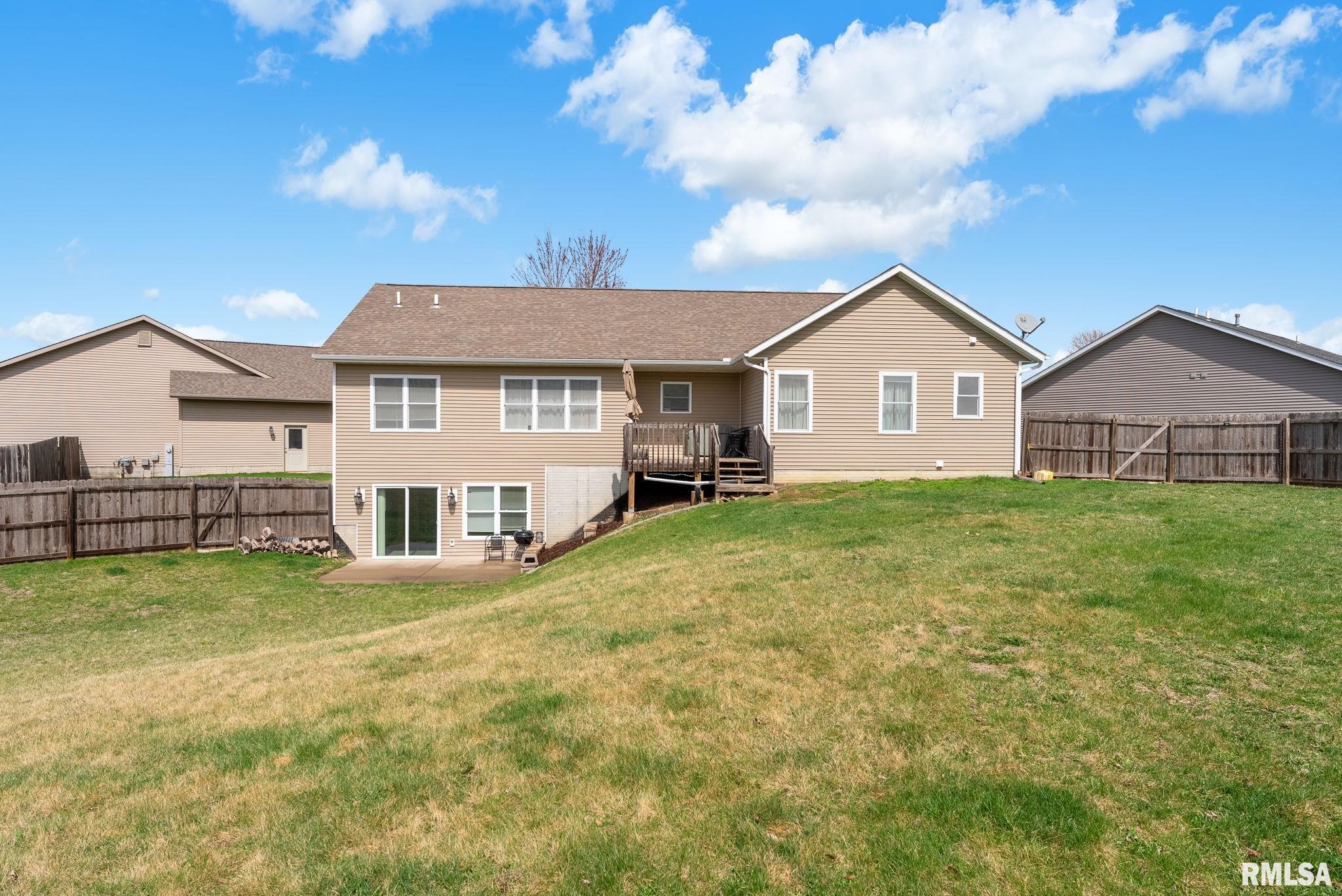 203 Stonebridge Place, Colona, Illinois image 3