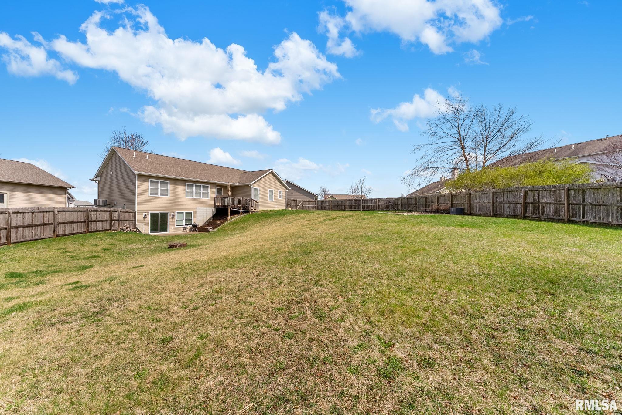 203 Stonebridge Place, Colona, Illinois image 7