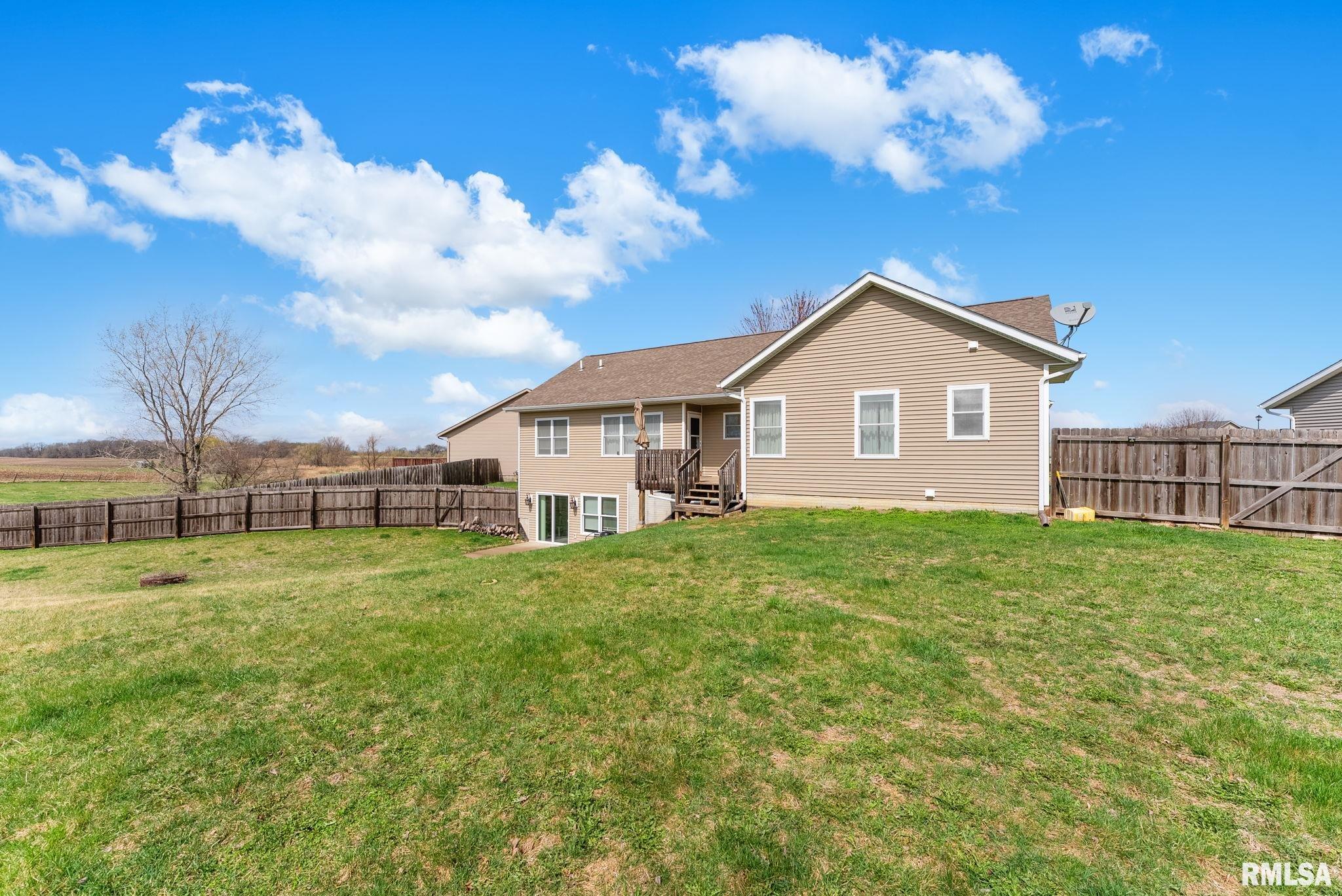 203 Stonebridge Place, Colona, Illinois image 4