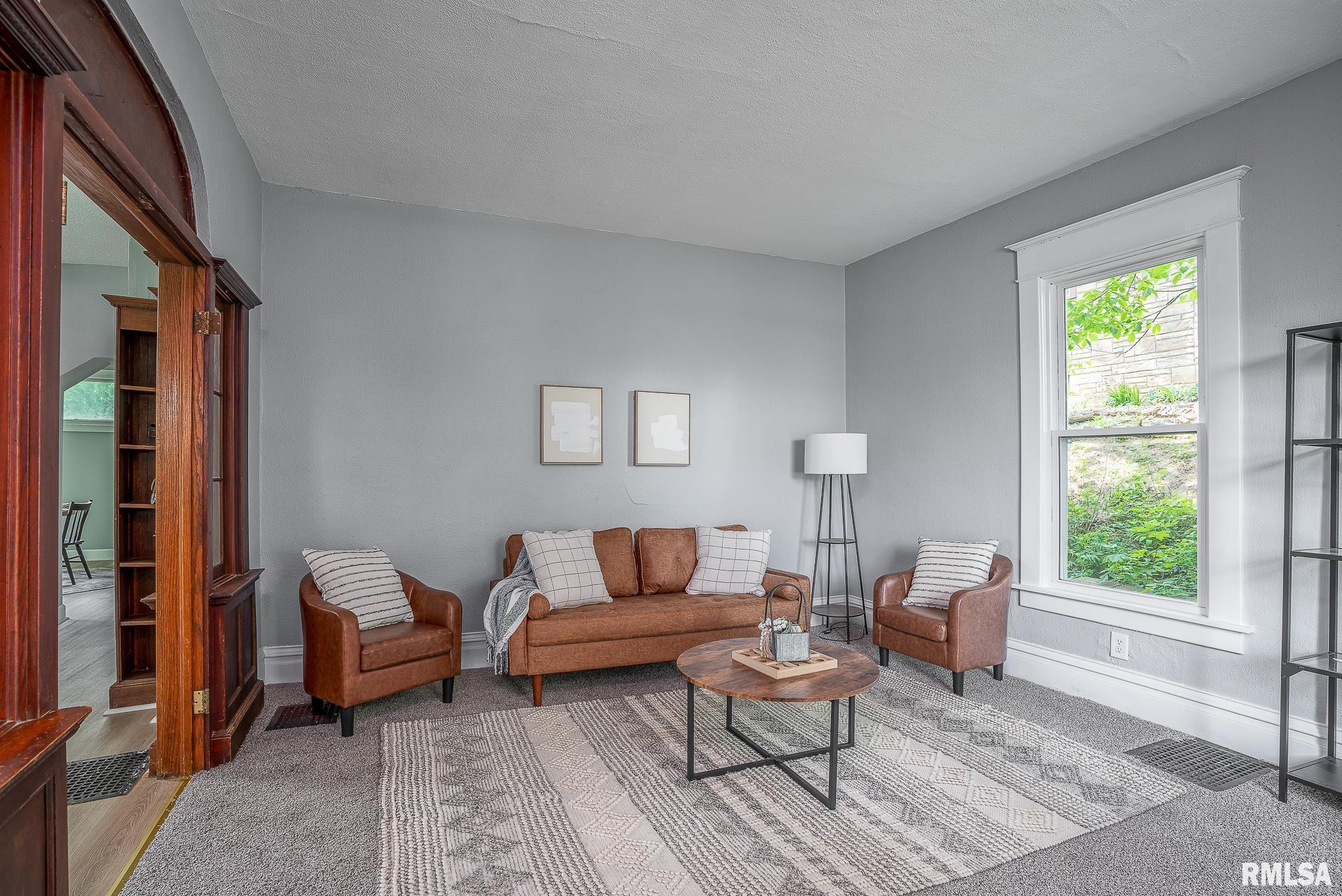 534 Lincoln Court, Davenport, Iowa image 4