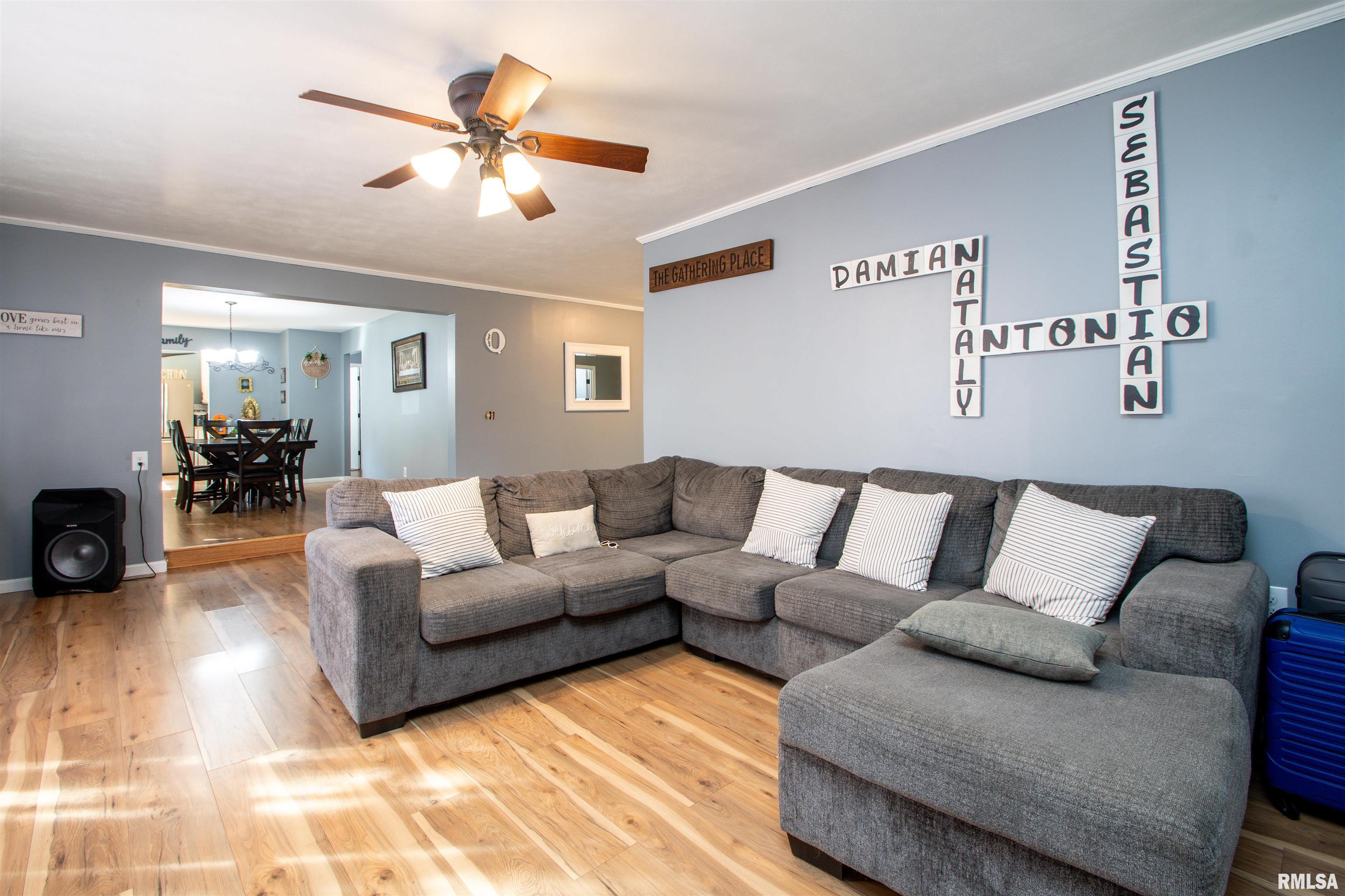 4726 N Ridgelawn Place, Peoria, Illinois image 9