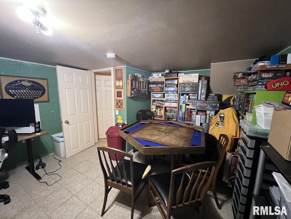 822 S Mcarthur Street, Macomb, Illinois image 31