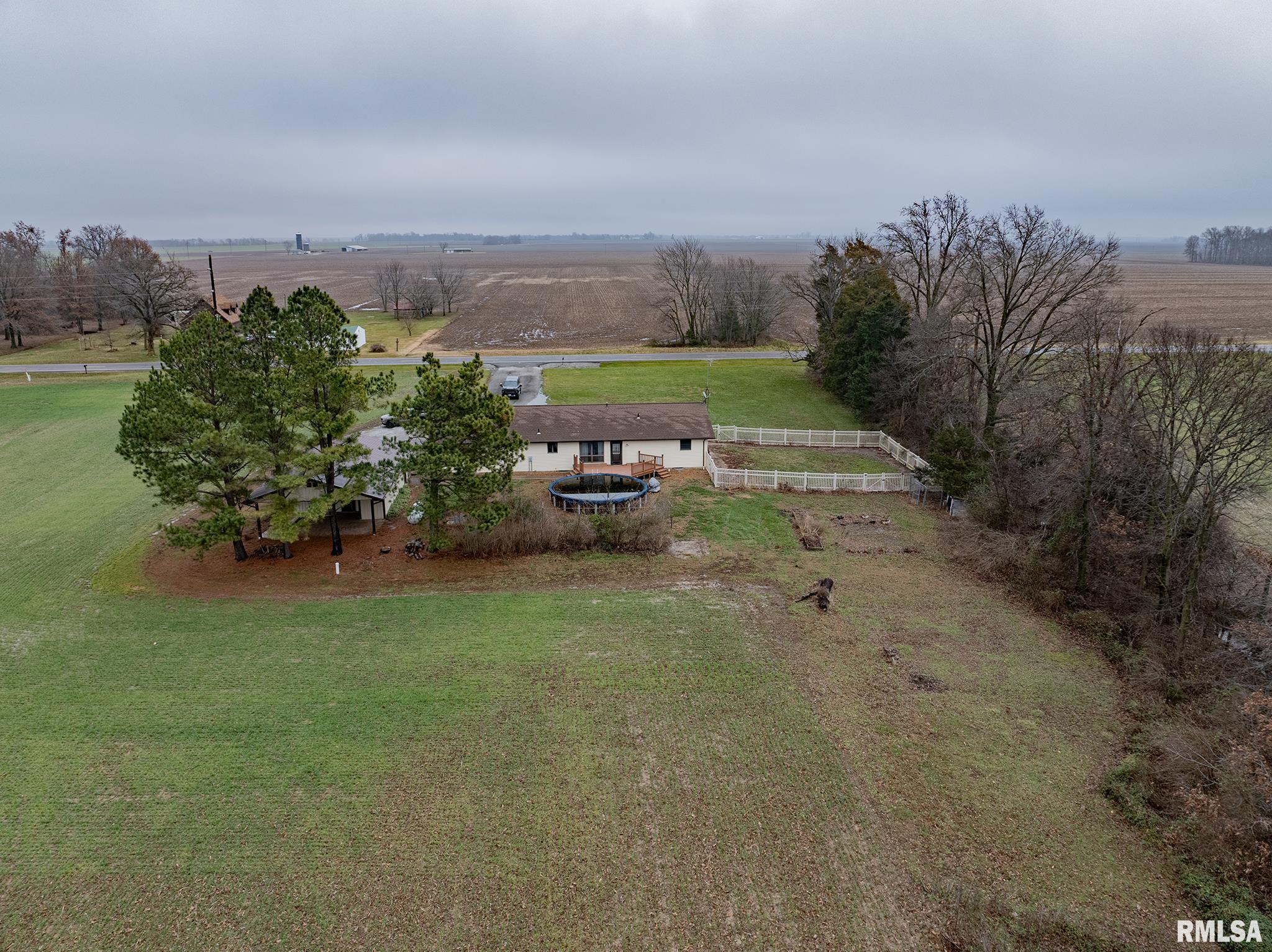 6771 County Highway 23 Road, Ashley, Illinois image 15