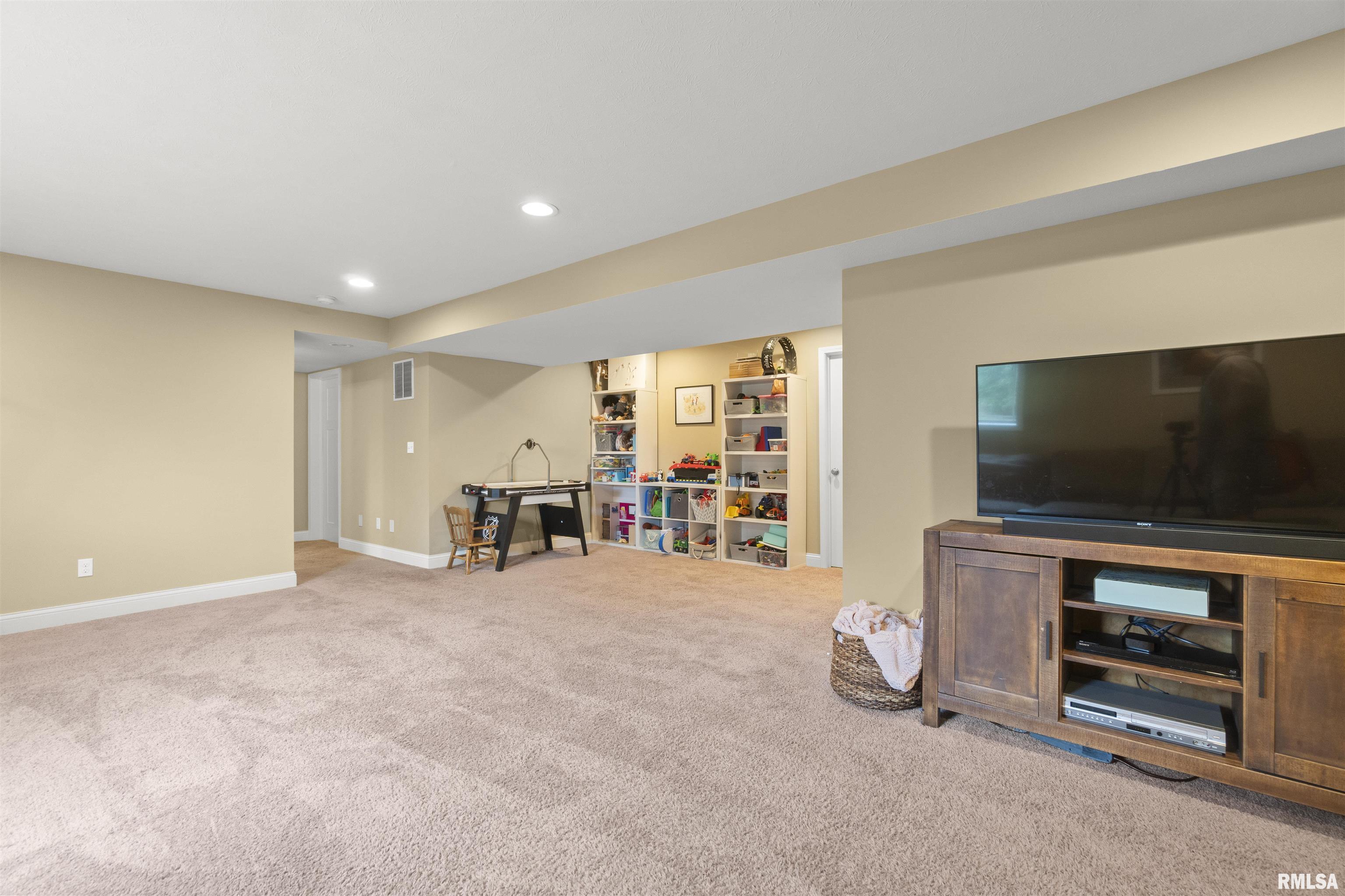 6402 W Callahan Court, Edwards, Illinois image 30