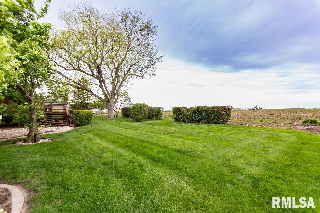 410 W Belaire Court, Goodfield, Illinois image 6