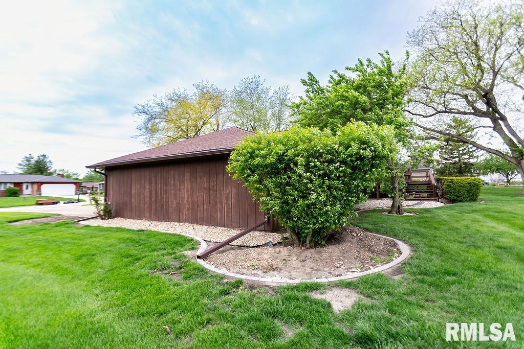 410 W Belaire Court, Goodfield, Illinois image 4