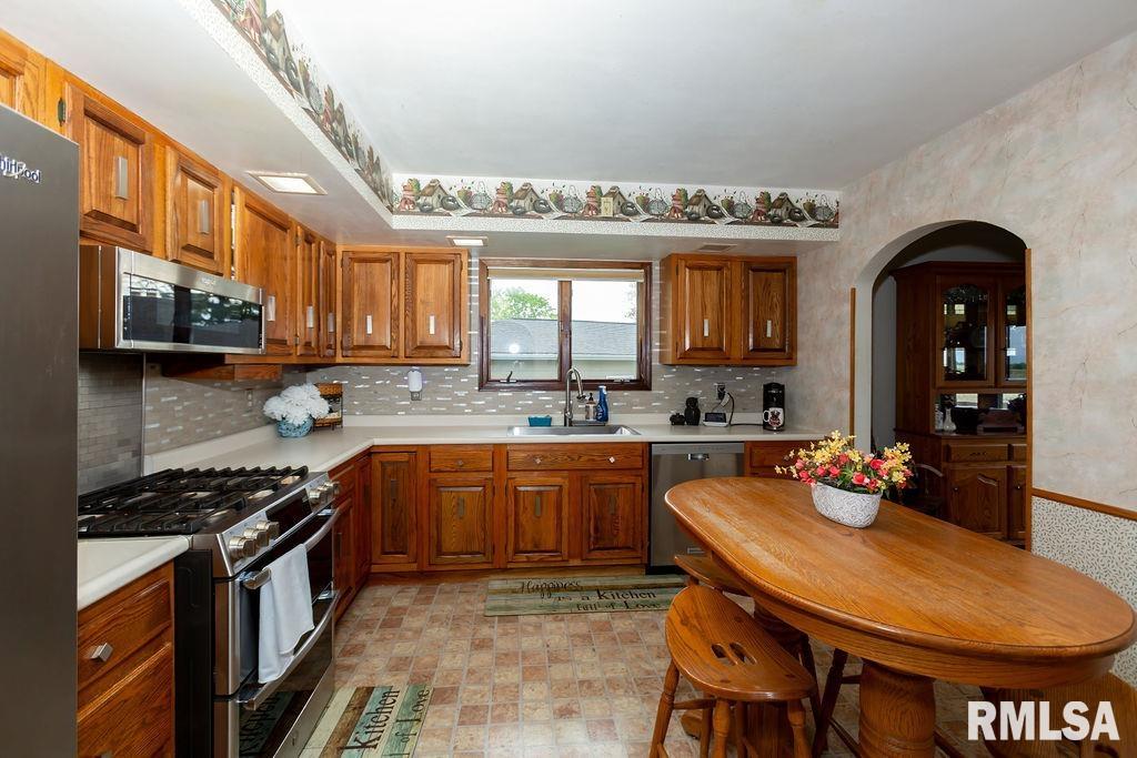 410 W Belaire Court, Goodfield, Illinois image 21