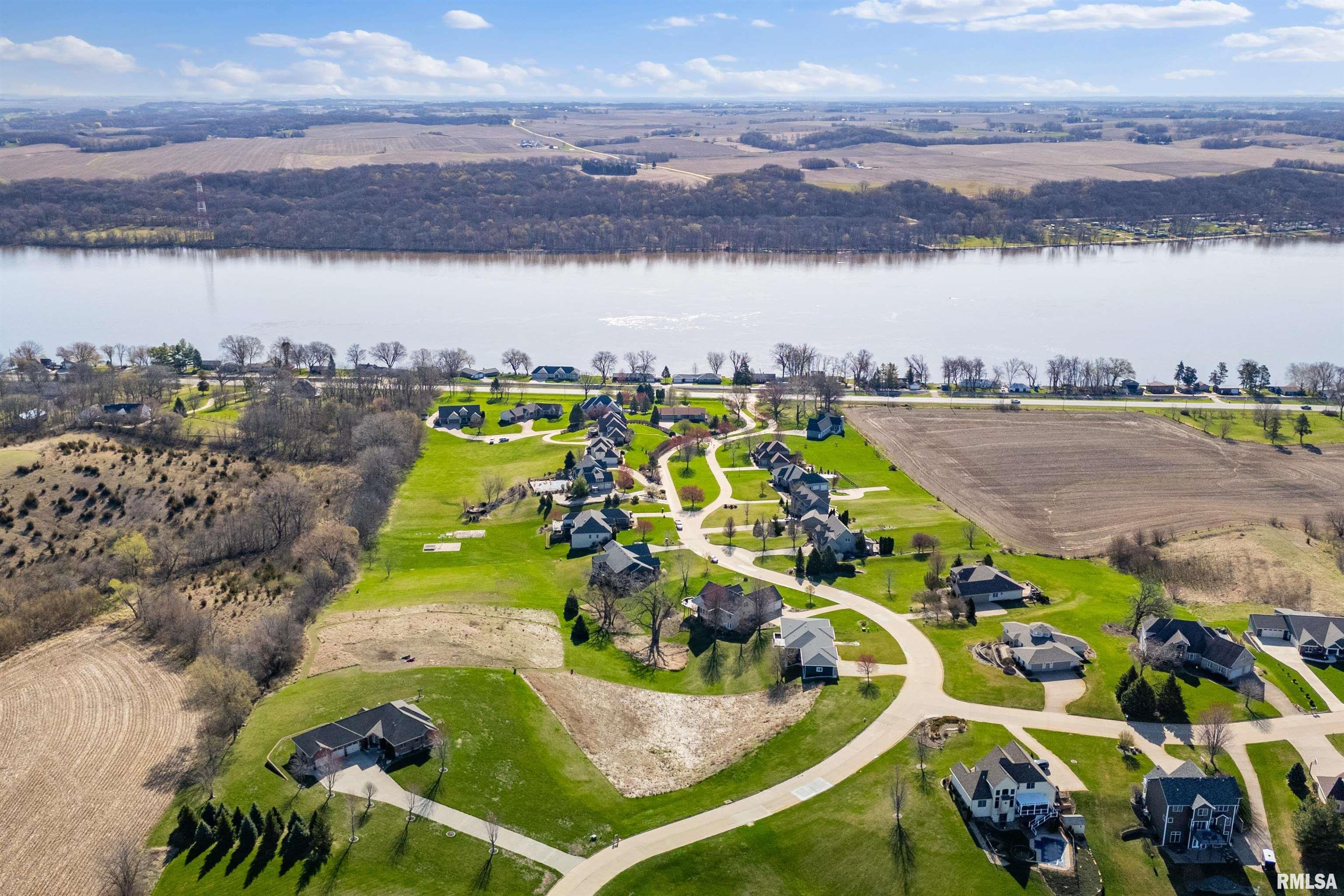 Lot 25 238th Street, Le Claire, Iowa image 2