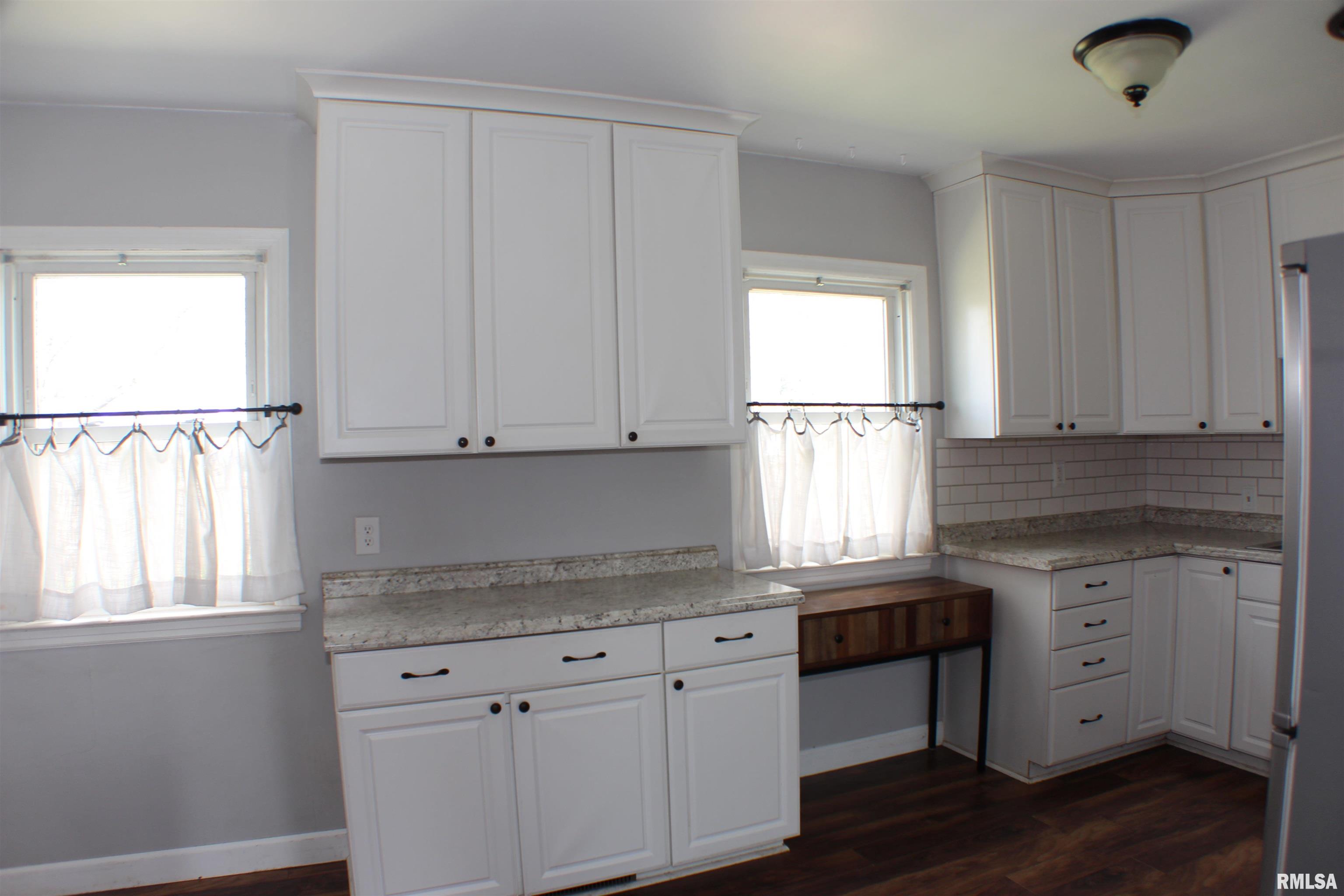 35 Berkshire Drive, Rock Island, Illinois image 9