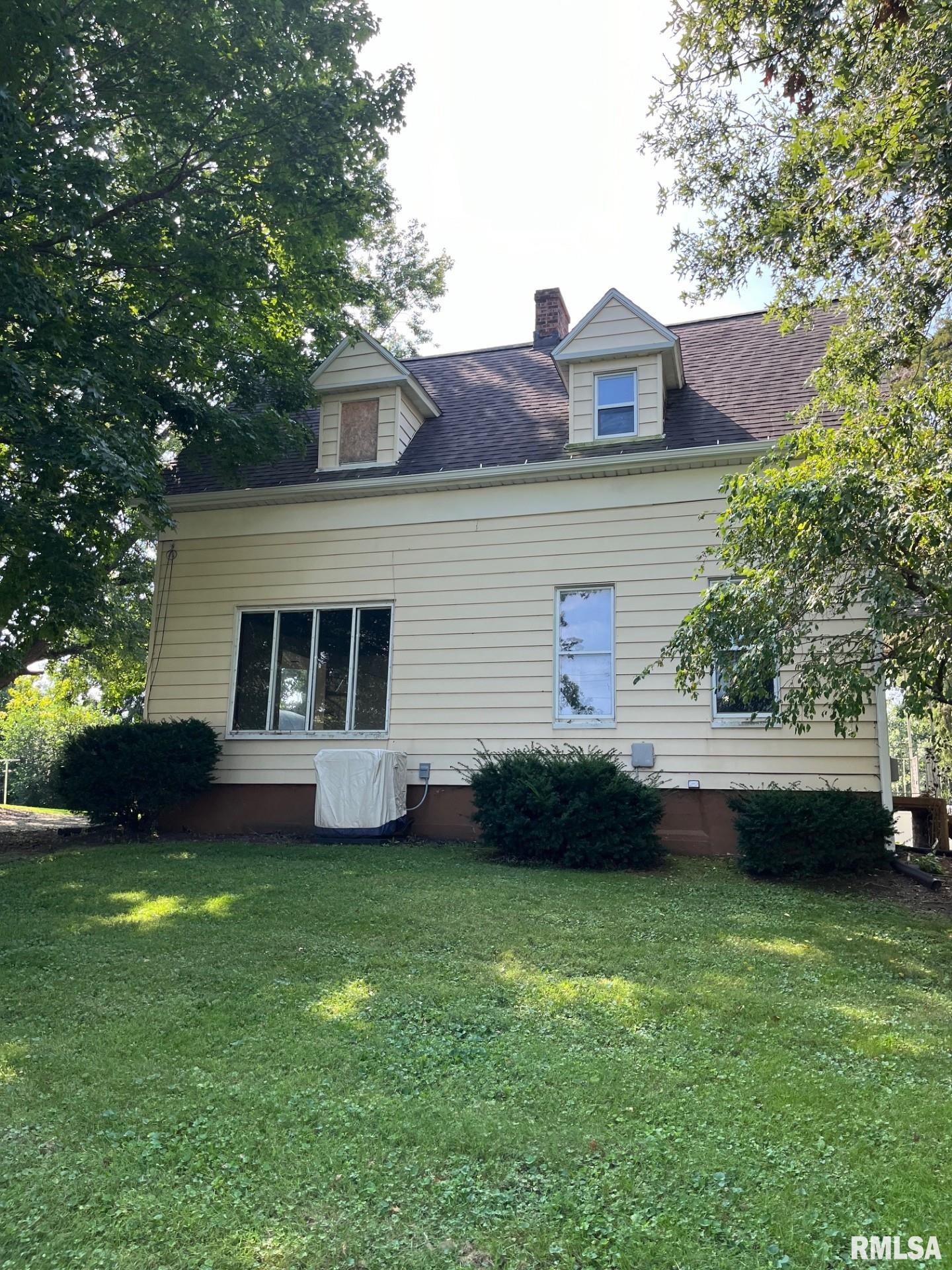 204 S Union Street, Toulon, Illinois image 2