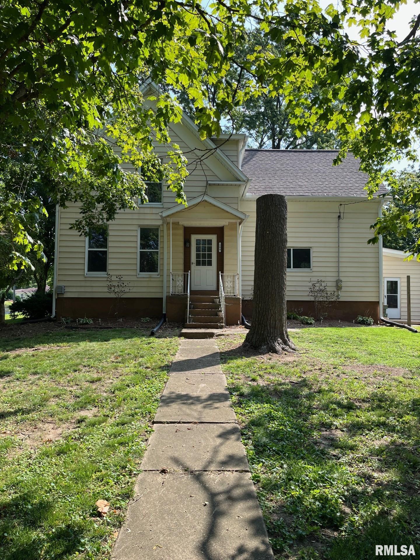 204 S Union Street, Toulon, Illinois image 1