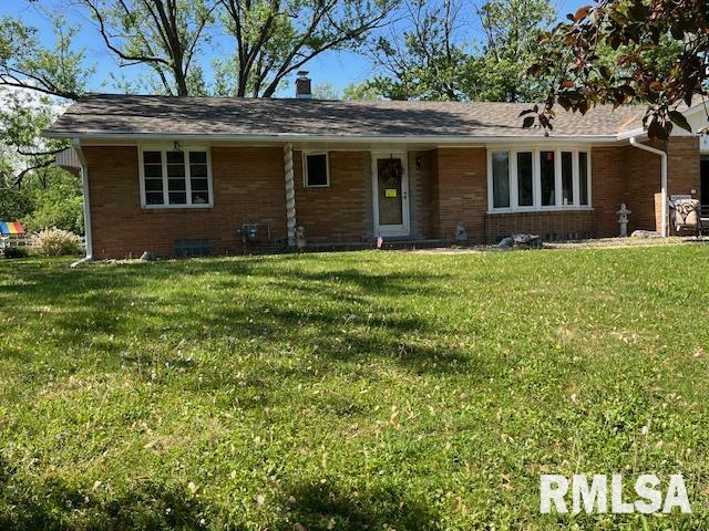 7 Waverly Court, Davenport, Iowa image 2