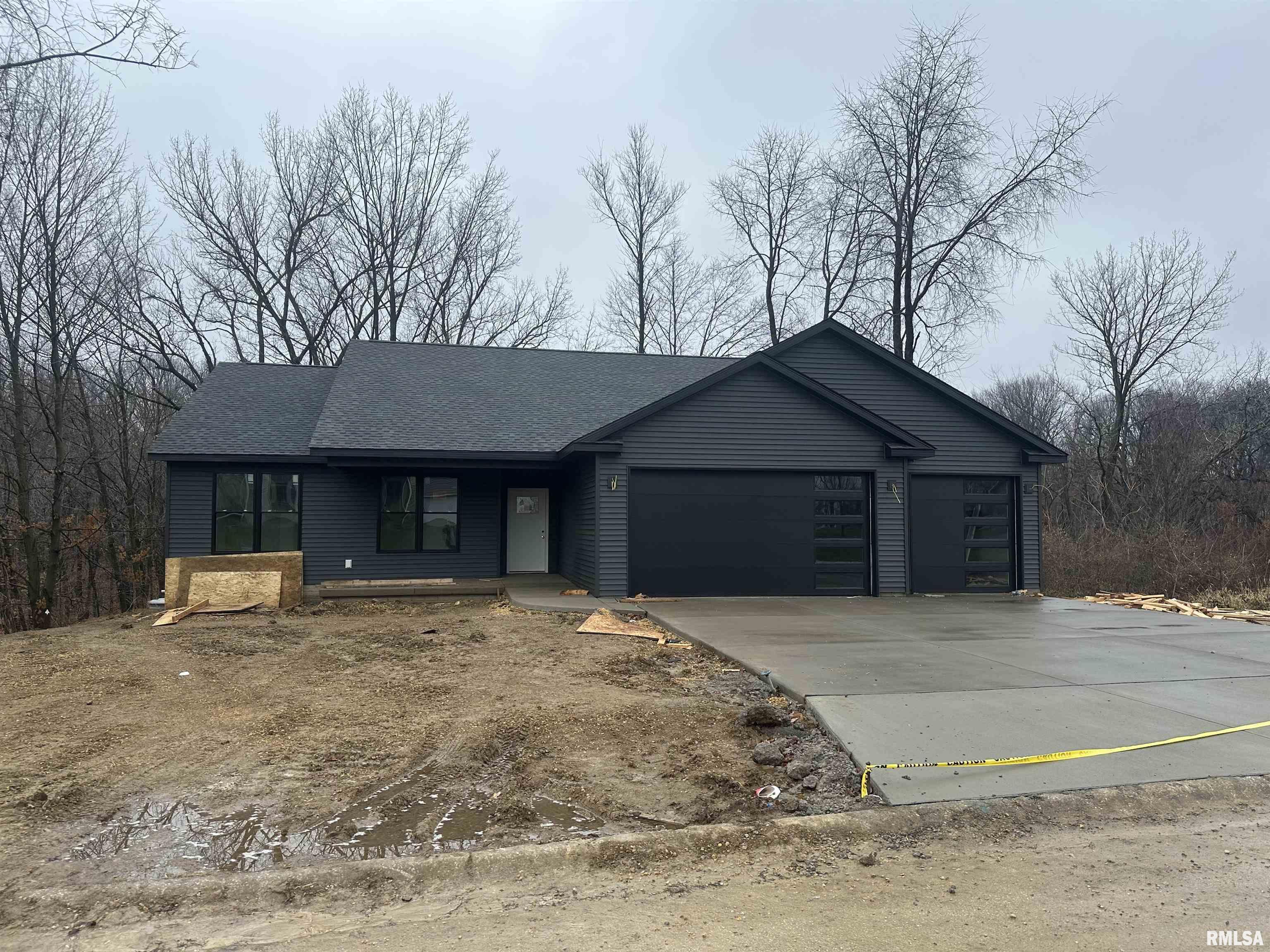 1207 8th Avenue, Rapids City, Illinois image 2