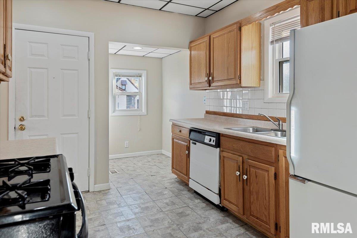 1514 S Spring Street, Springfield, Illinois image 17