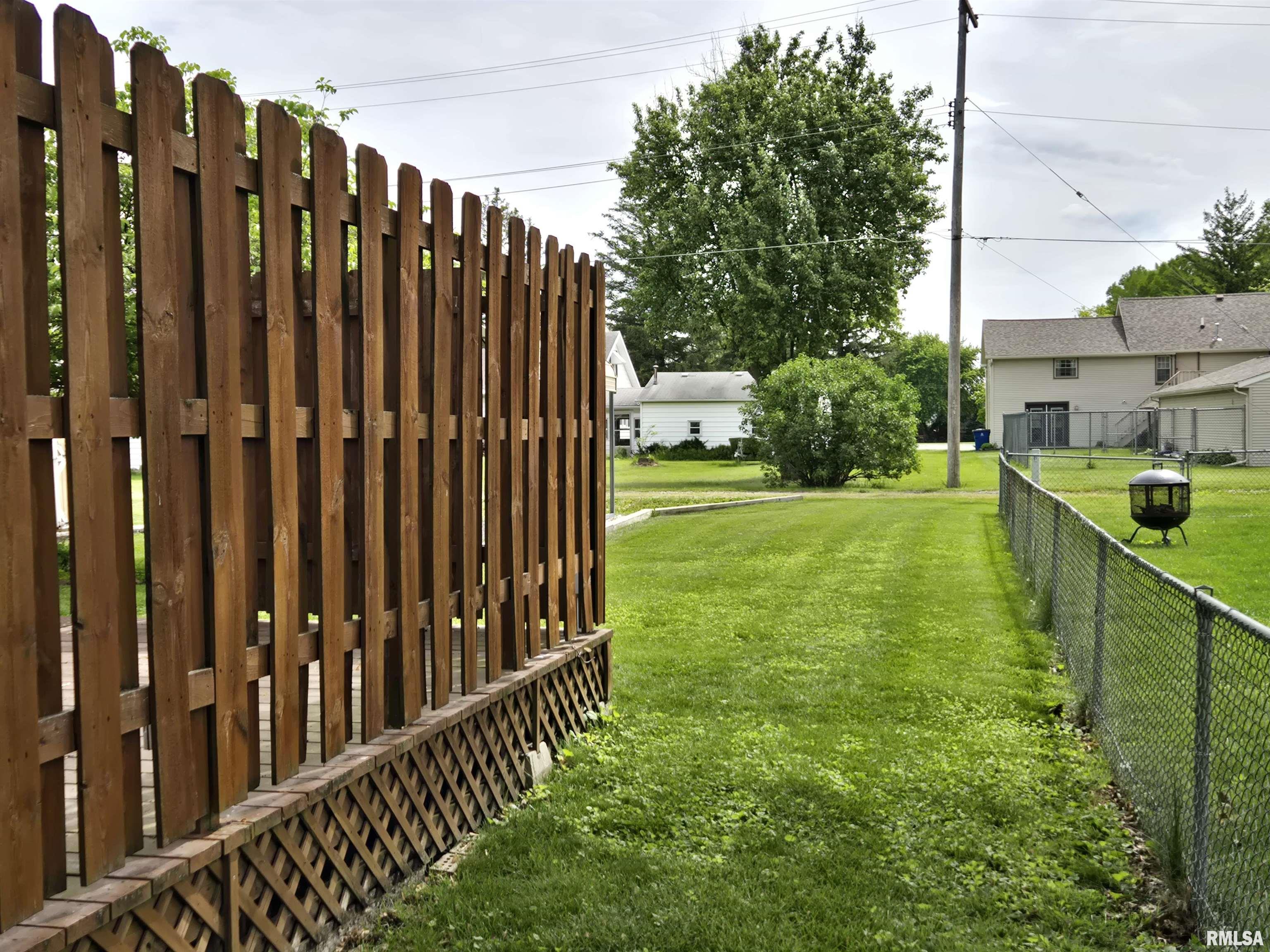 407 N 12th Avenue, Canton, Illinois image 7