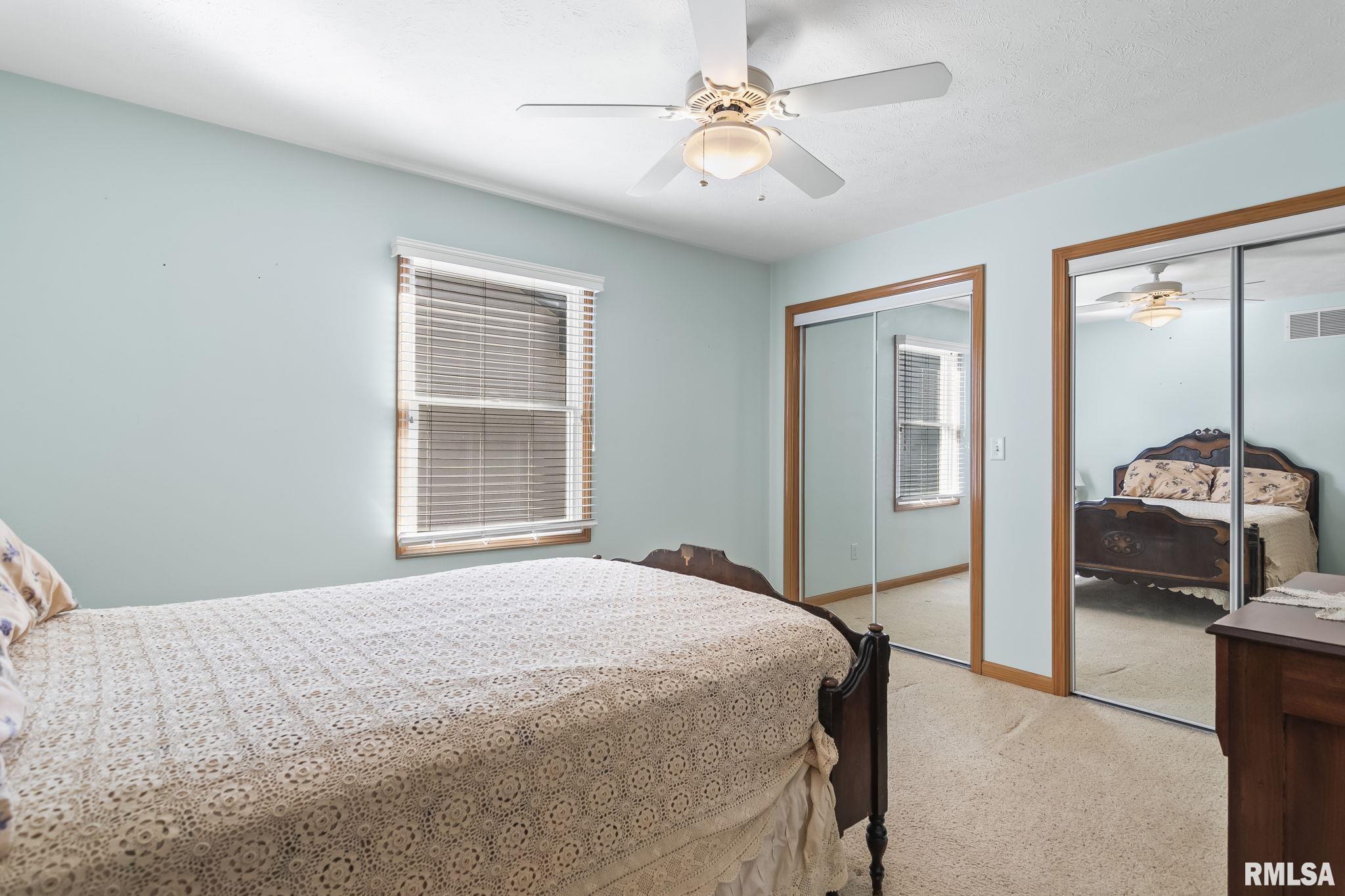4406 Castle Pines Drive, Springfield, Illinois image 21