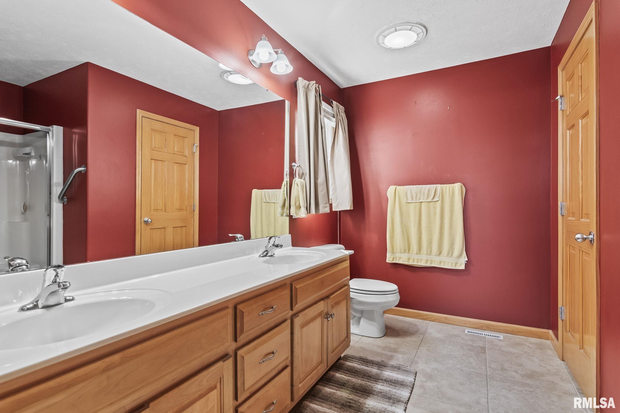 4406 Castle Pines Drive, Springfield, Illinois image 19