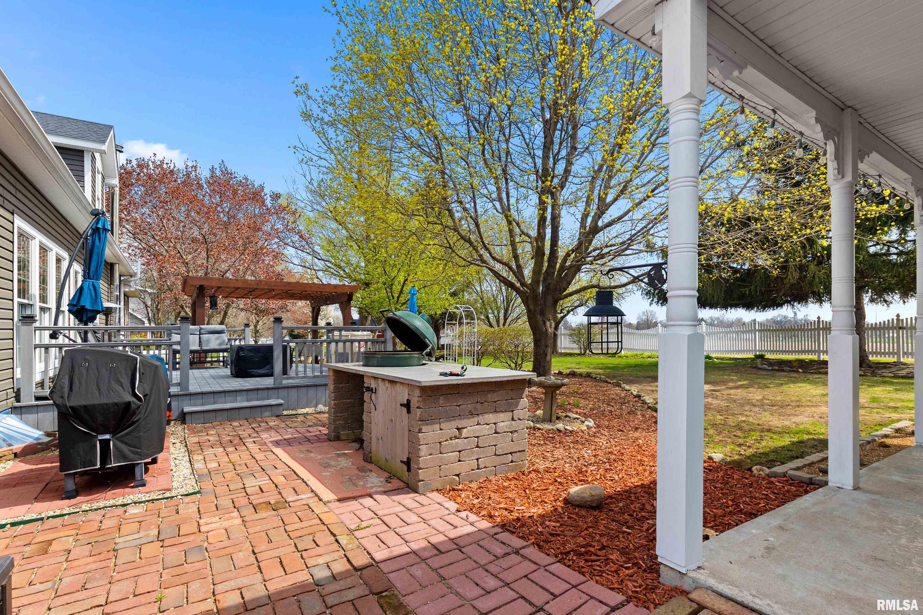310 W Southgate Drive, Elmwood, Illinois image 6