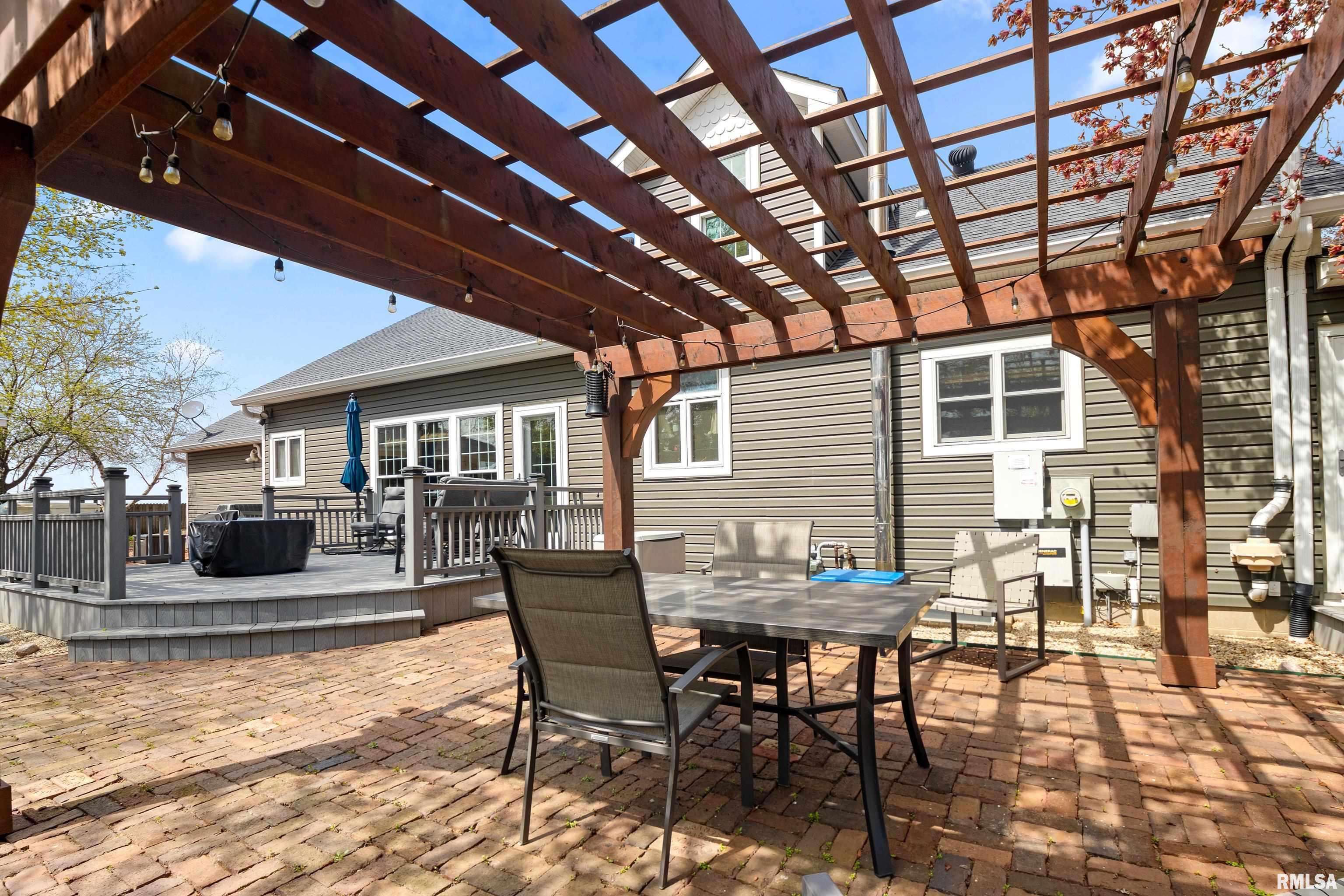 310 W Southgate Drive, Elmwood, Illinois image 9
