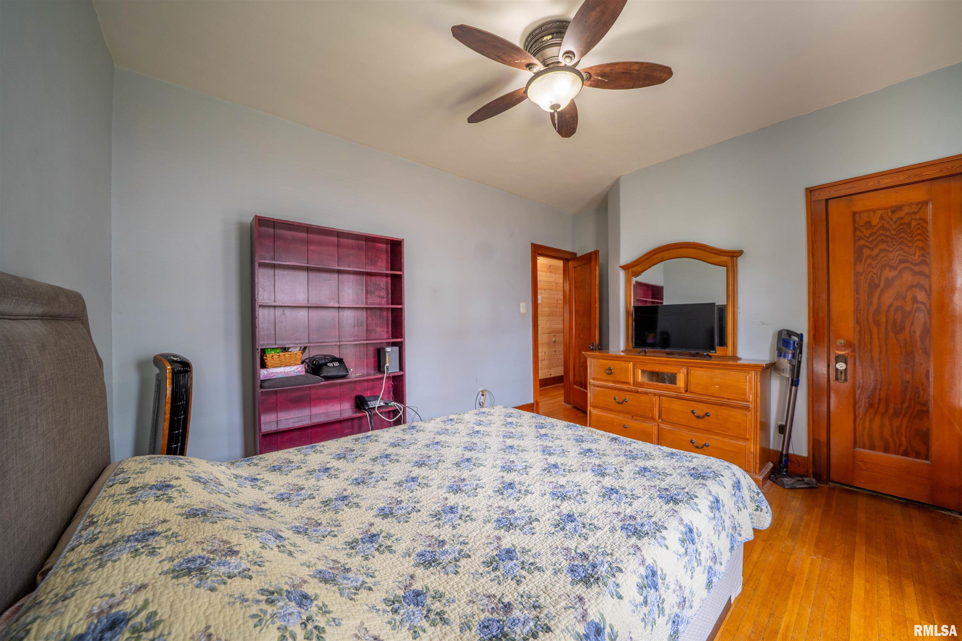 602 W Adams Street, Abingdon, Illinois image 24