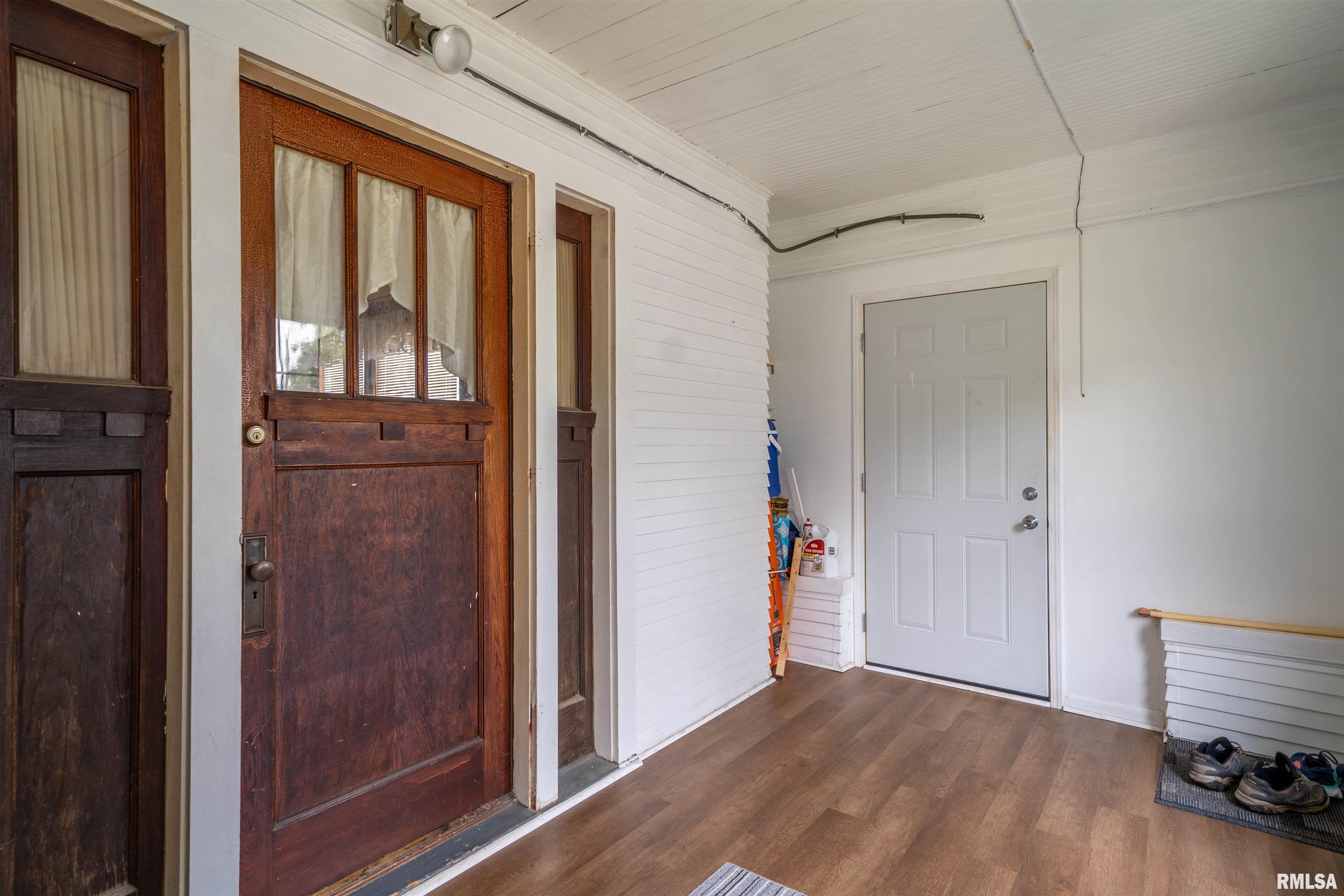 602 W Adams Street, Abingdon, Illinois image 6