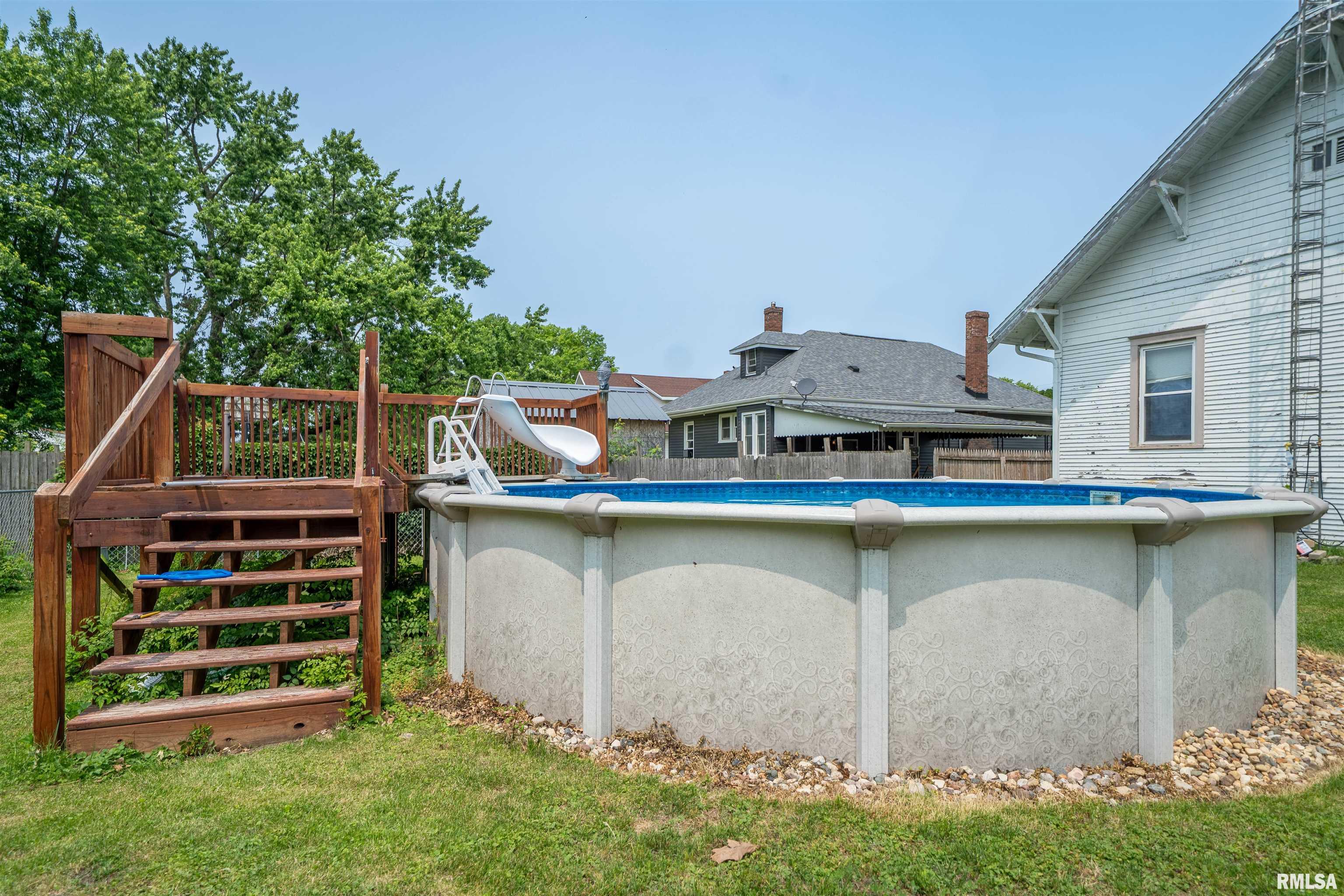 602 W Adams Street, Abingdon, Illinois image 34