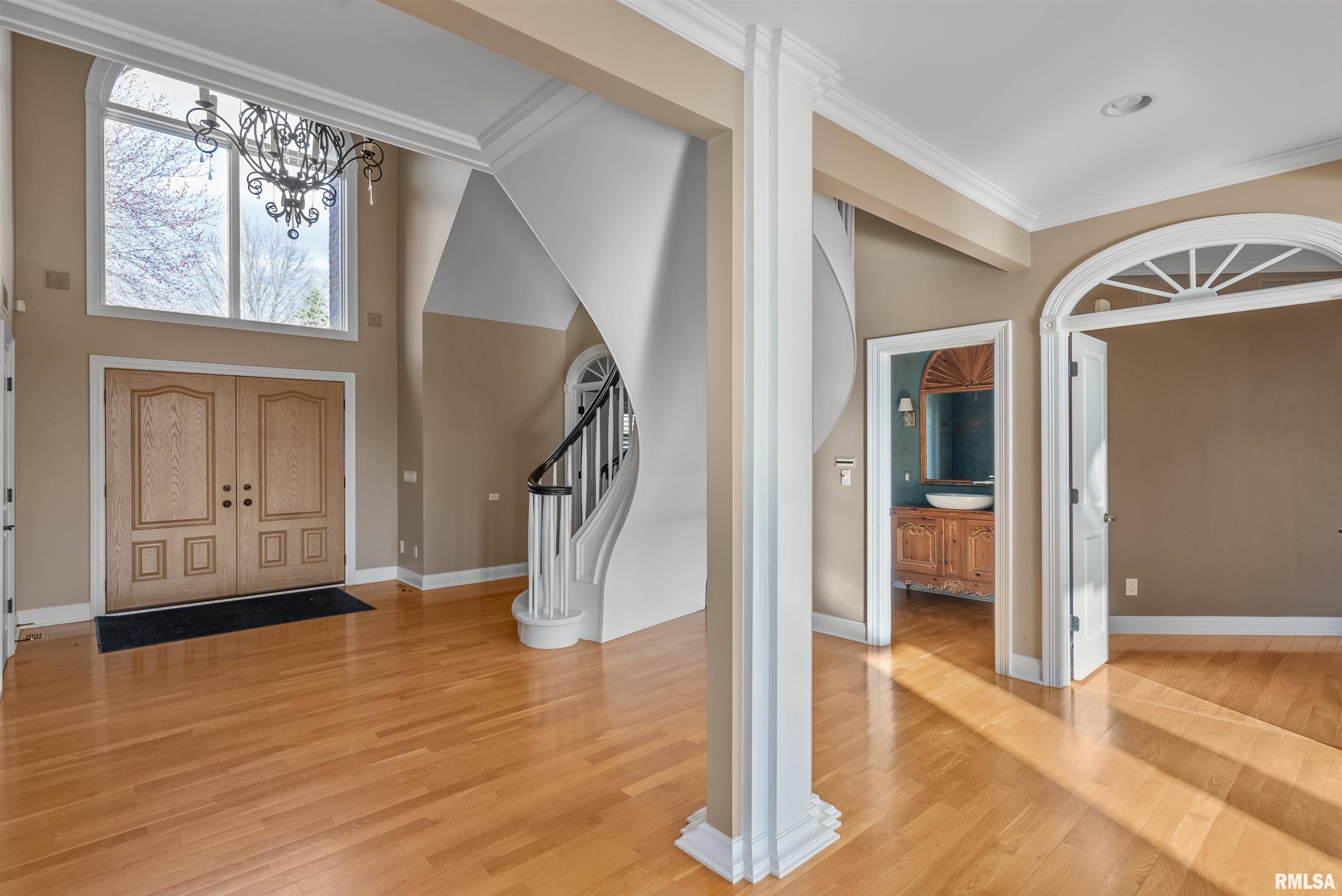 6202 Crow Valley Drive, Bettendorf, Iowa image 16
