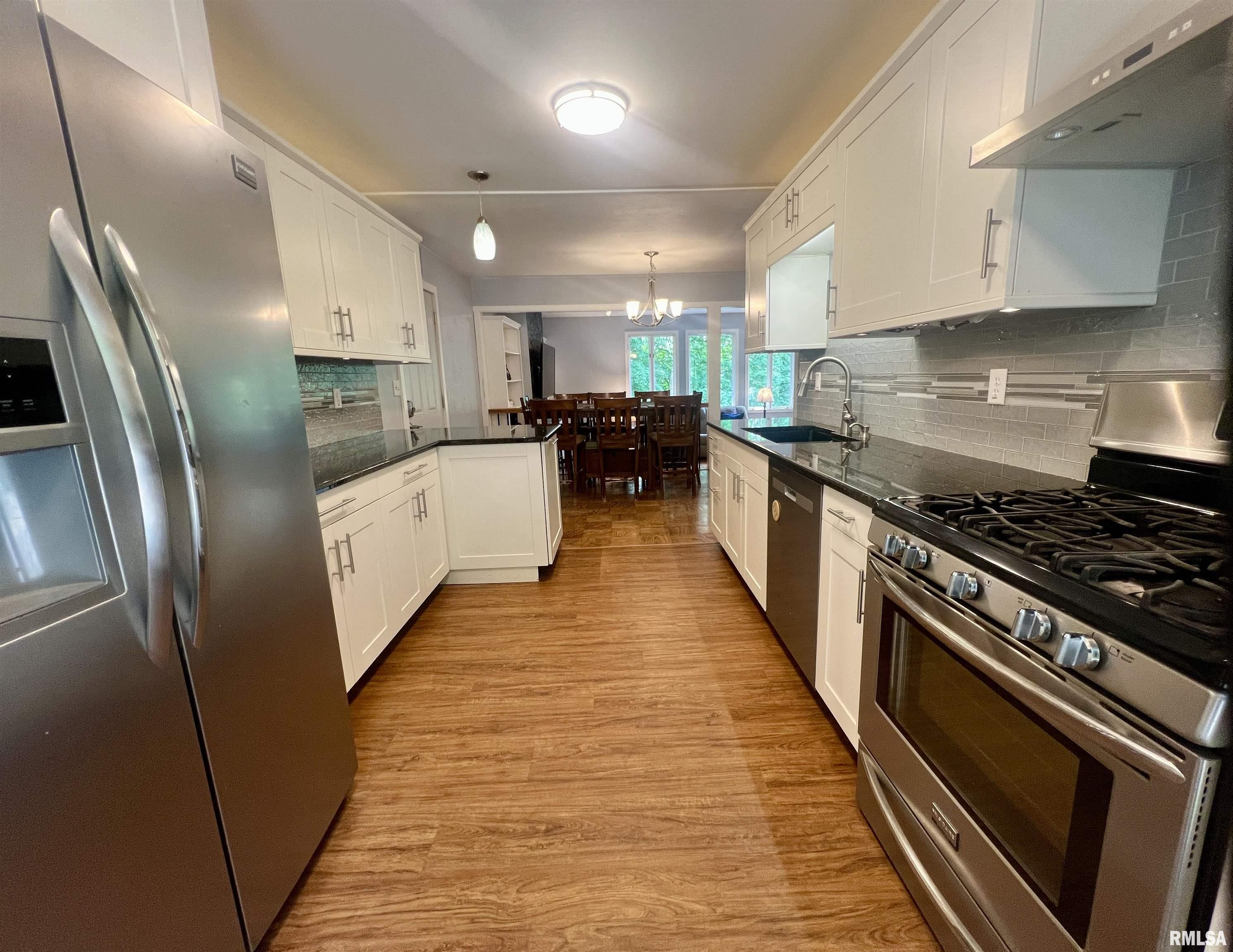 283 Old Germantown Road, East Peoria, Illinois image 17