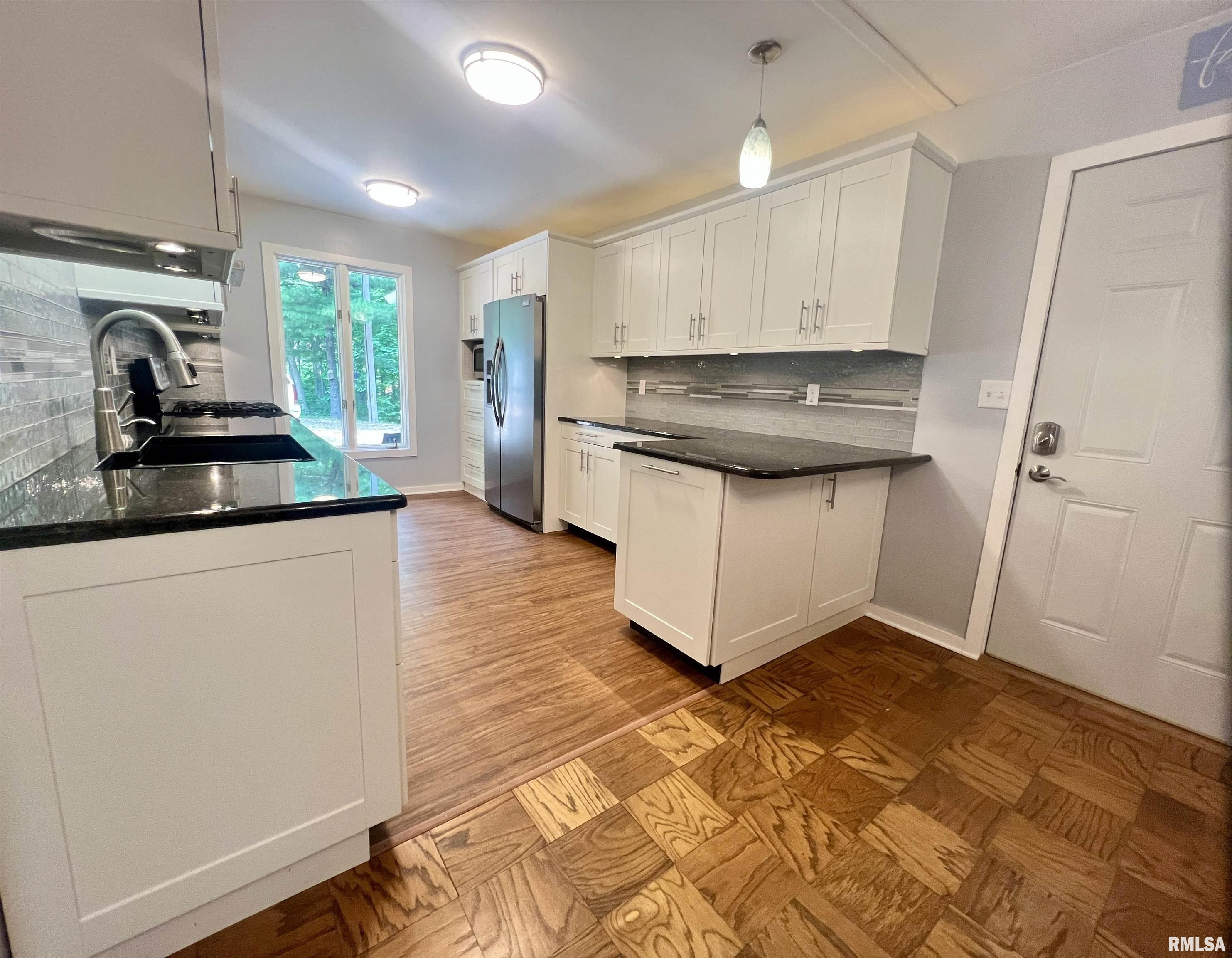 283 Old Germantown Road, East Peoria, Illinois image 16