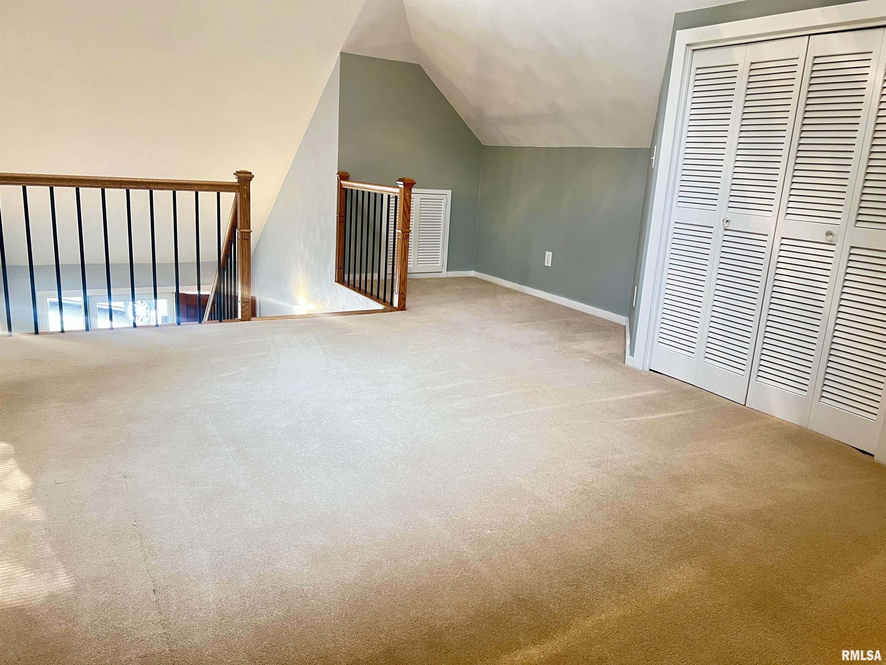 283 Old Germantown Road, East Peoria, Illinois image 19
