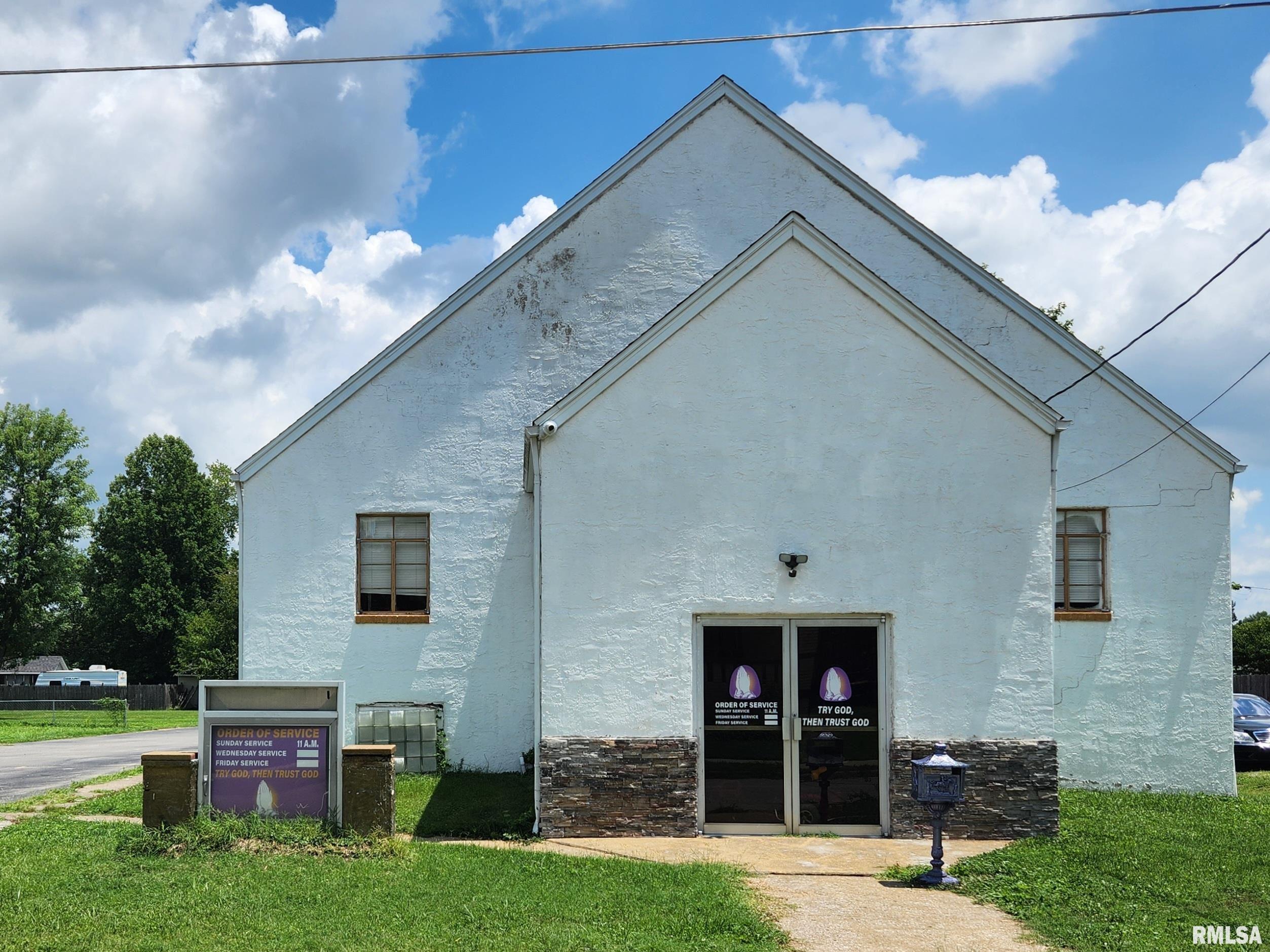 409 S Hill Street, Marion, Illinois image 1